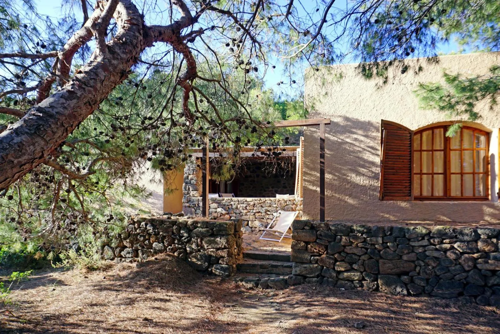Property building in Relais Euterpini