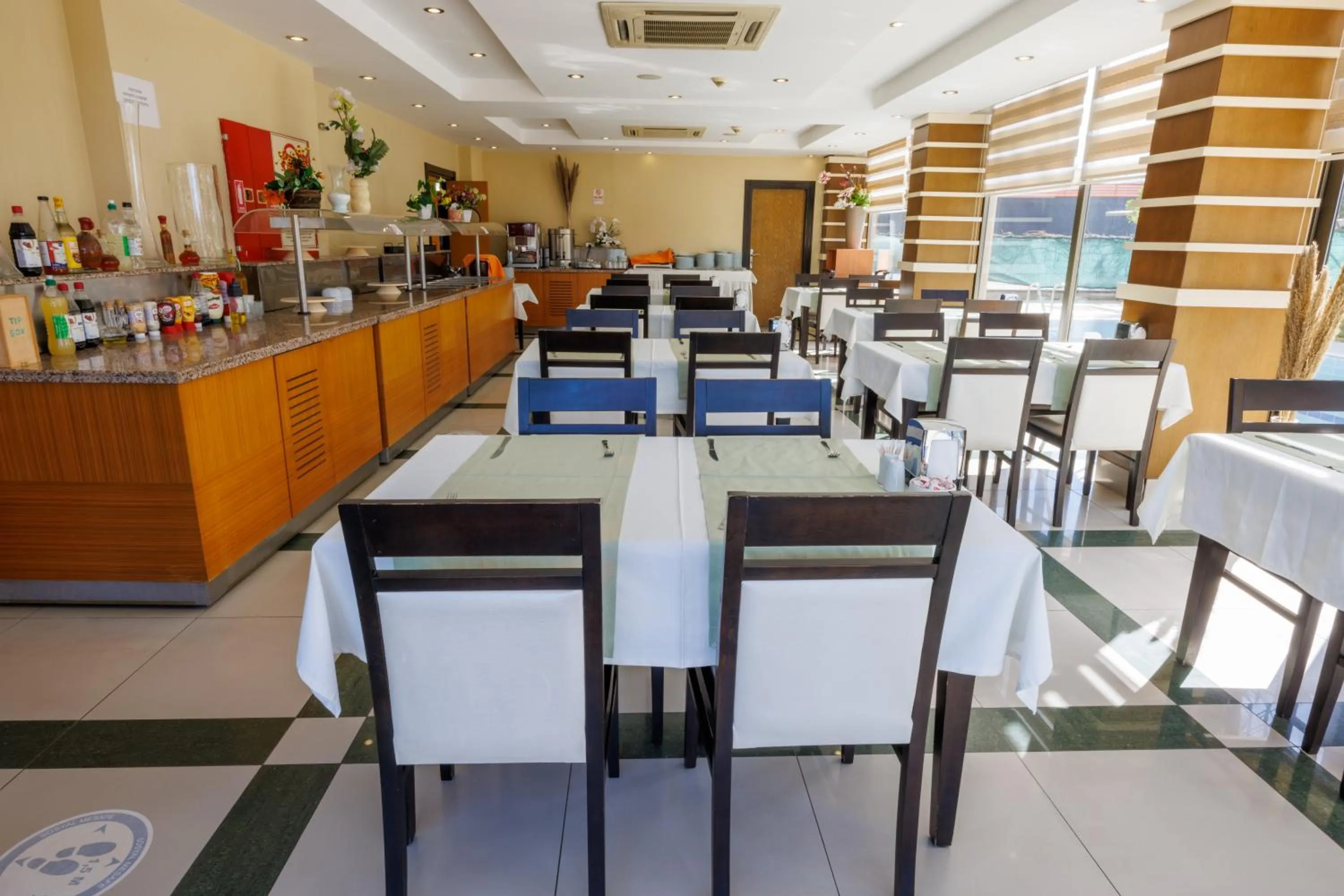 Restaurant/places to eat in selin otel spa belek