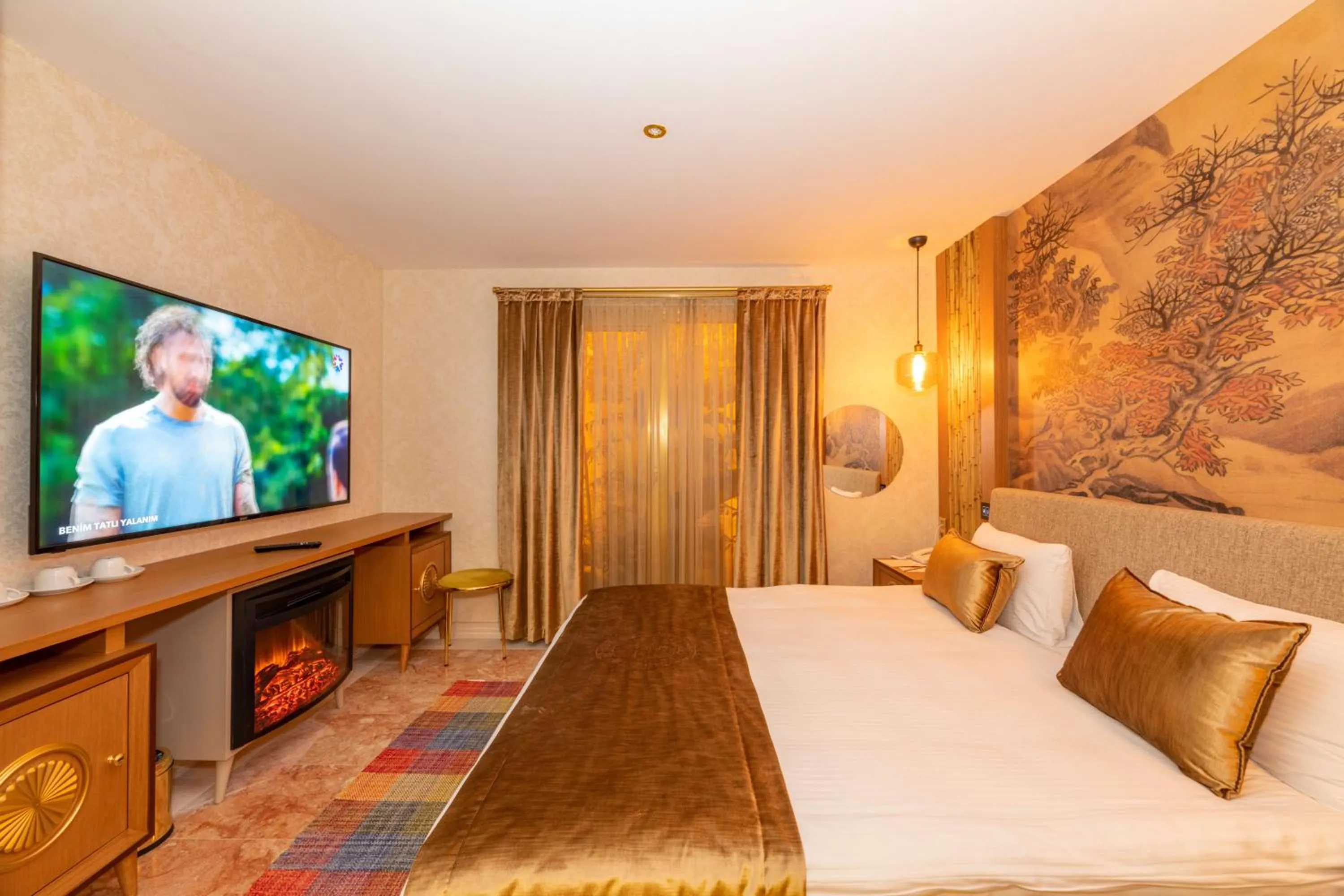 Photo of the whole room, Bed in Wyndham Istanbul Old City