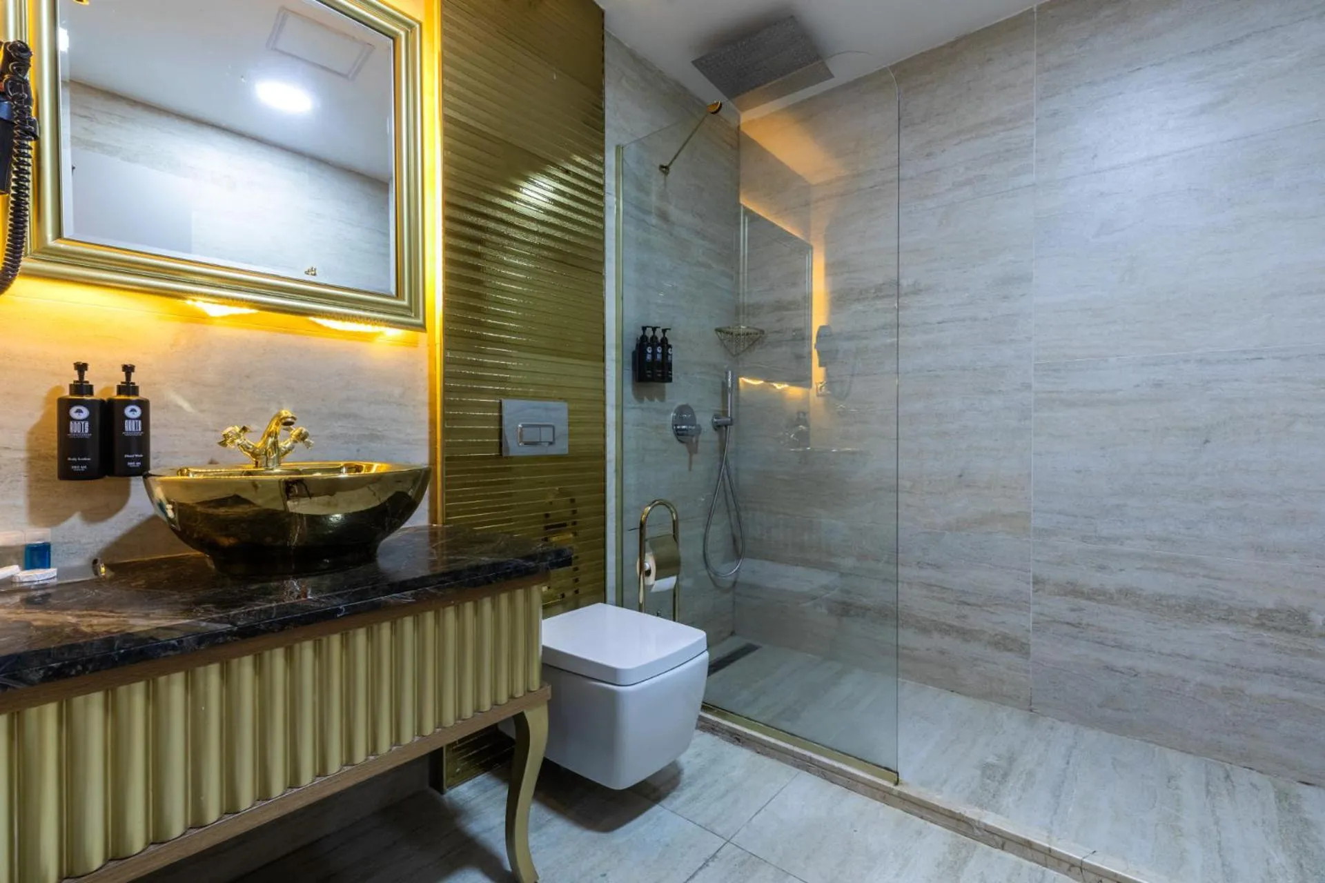 Bathroom in Wyndham Istanbul Old City