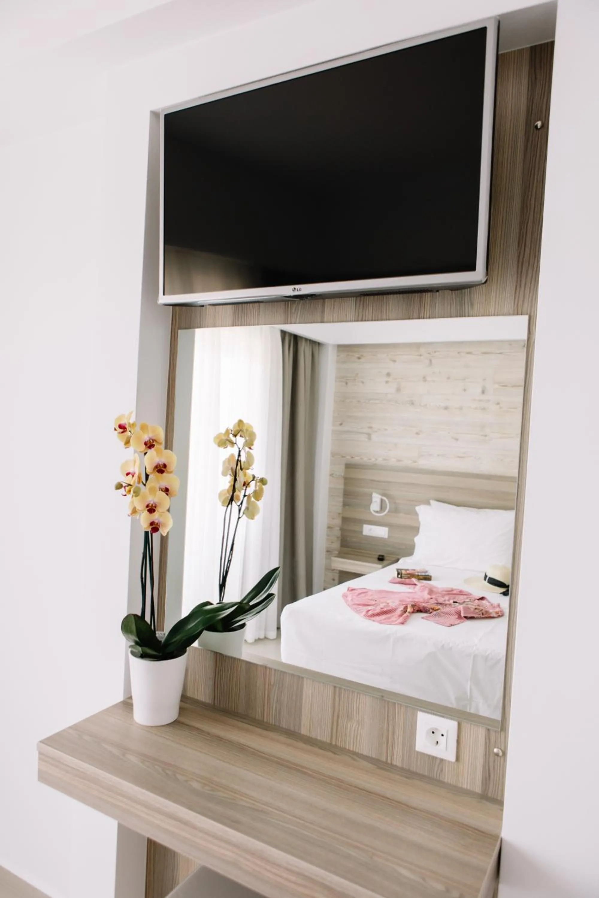 Bedroom, Bed in Orpheus Studios