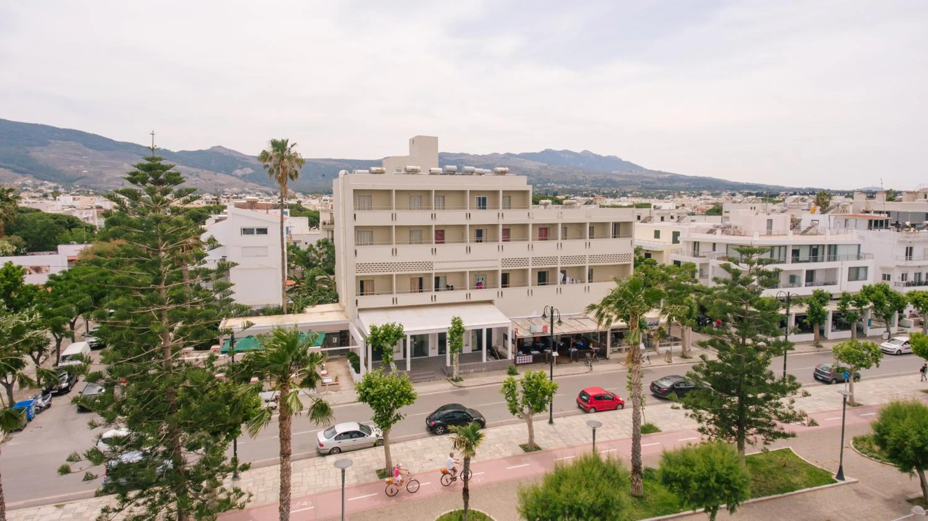 Facade/entrance in Orpheus Studios