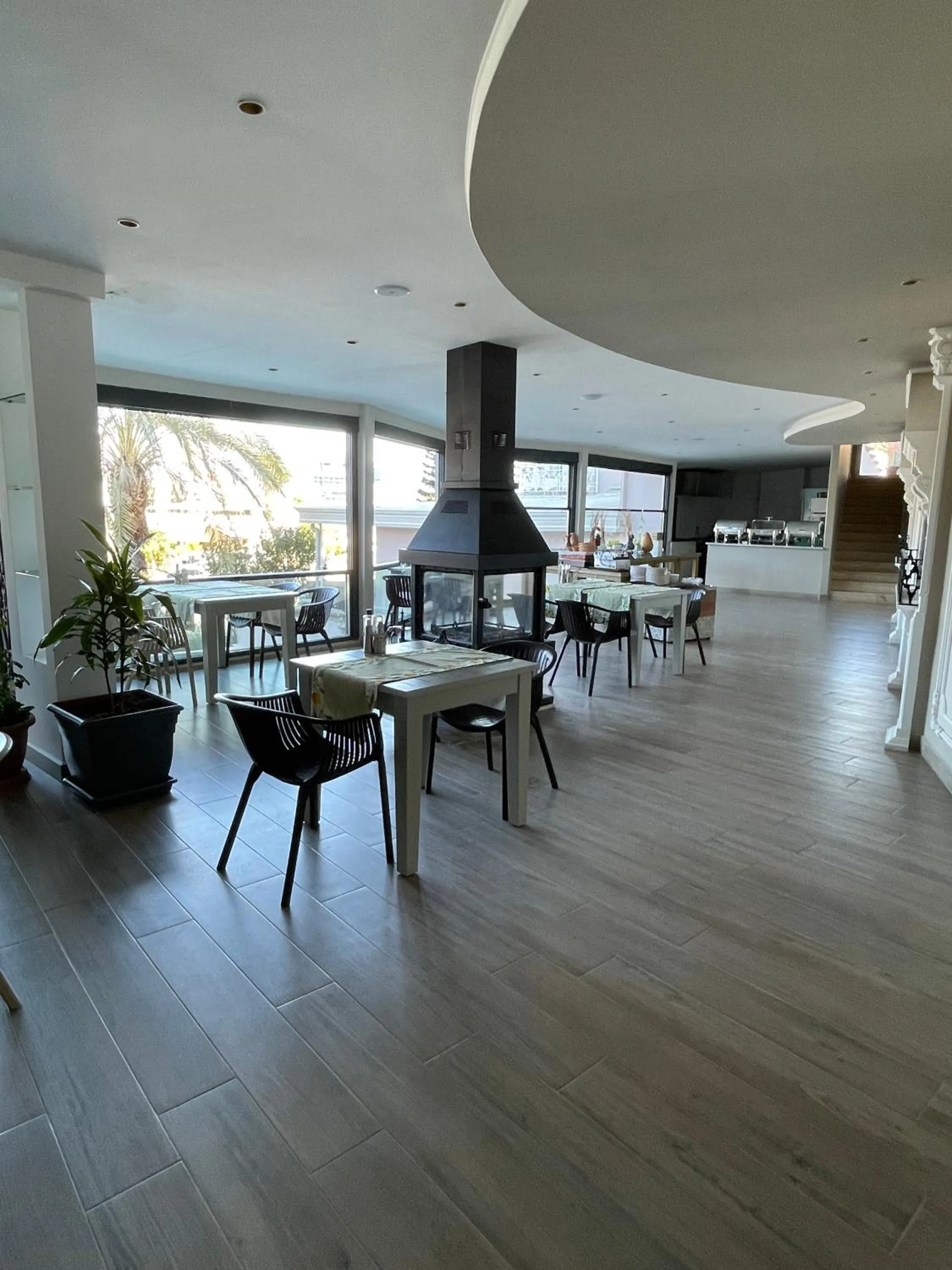 Breakfast in Ata Park Hotel