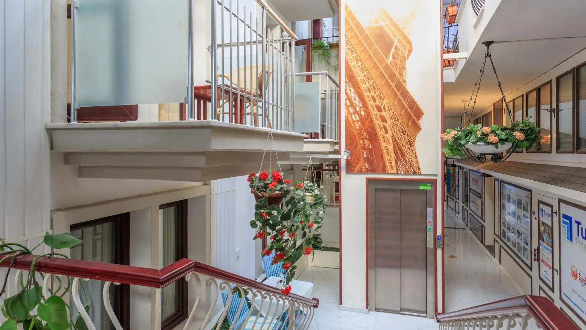 Property building in Ata Park Hotel Property building in Ata Park Hotel