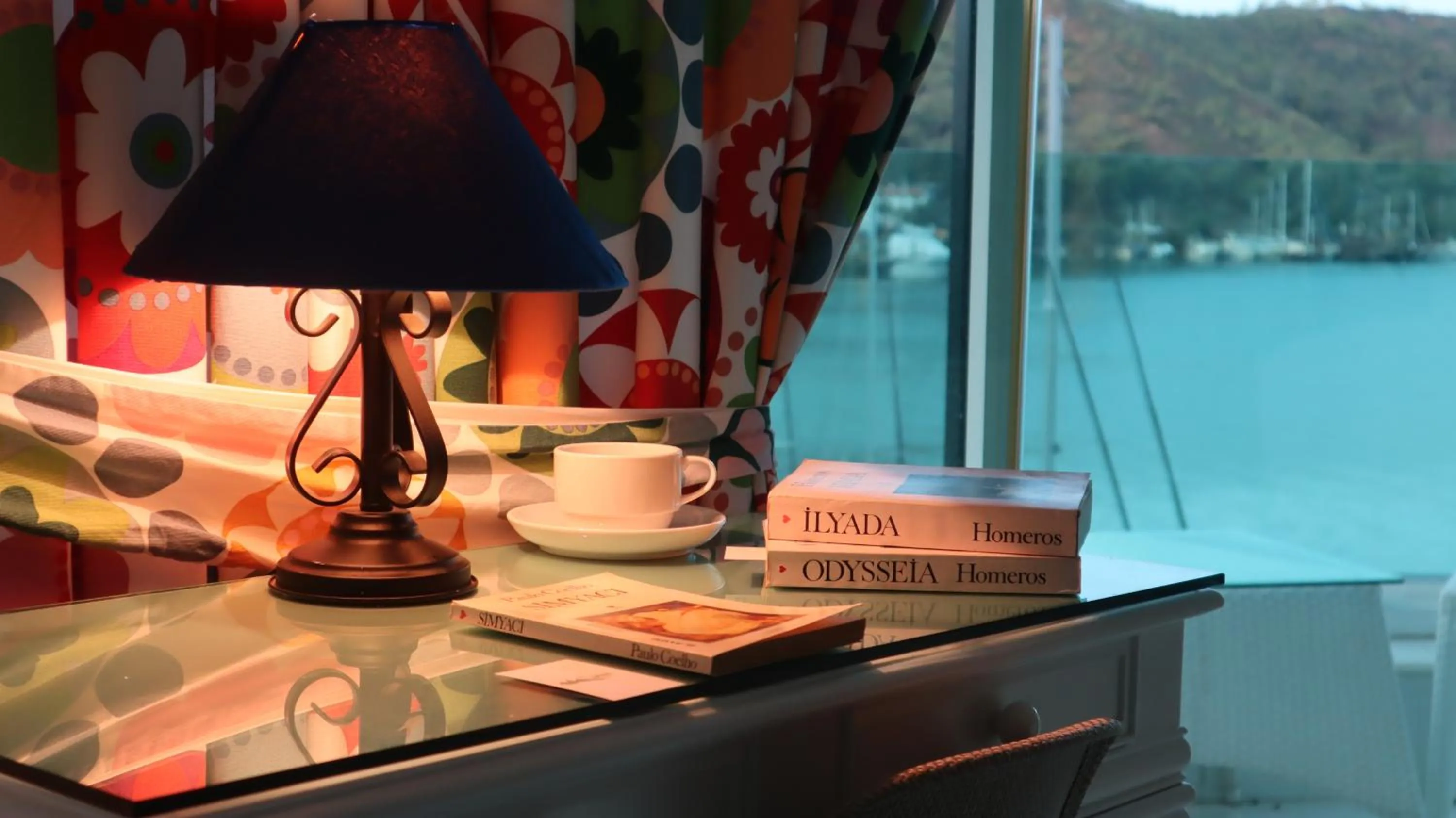 Decorative detail in Ata Park Hotel