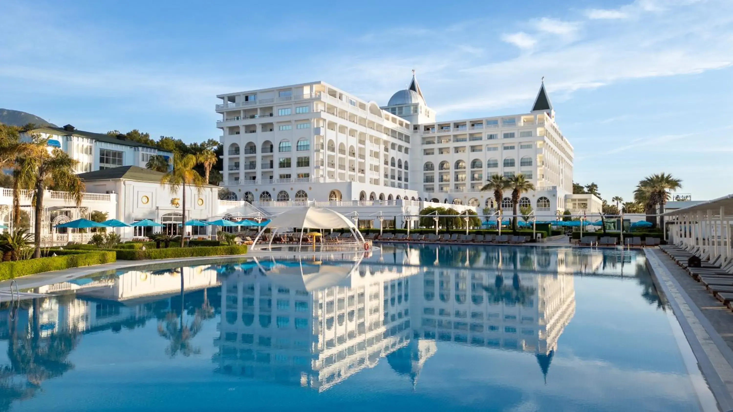 Property building in Nirvana Dolce Vita - Ultra All Inclusive Property building in Nirvana Dolce Vita - Ultra All Inclusive