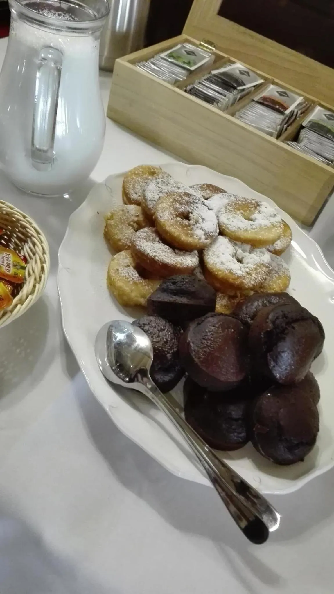 Buffet breakfast in Hotel Bristol