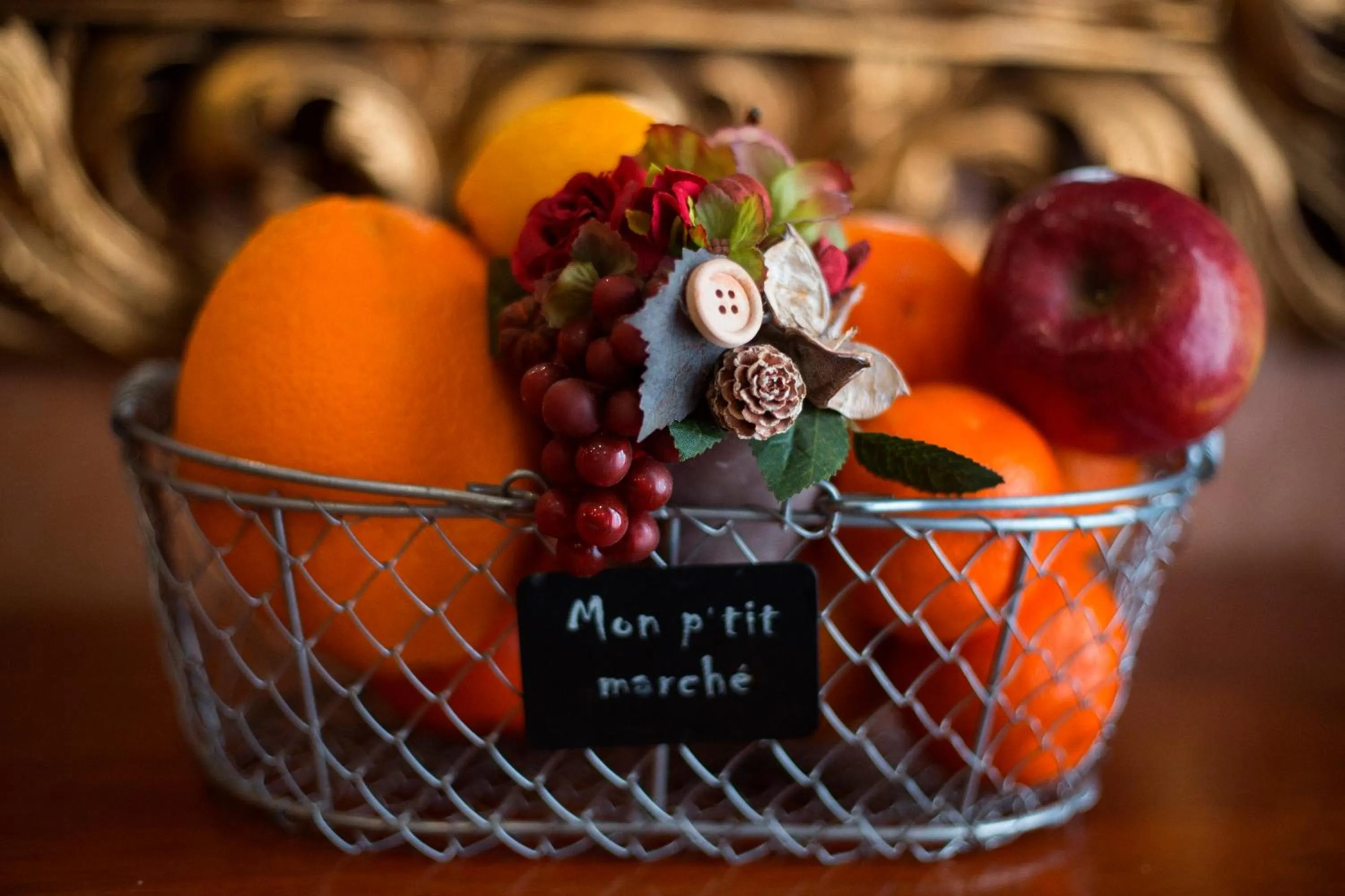 Decorative detail in Hotel Bristol