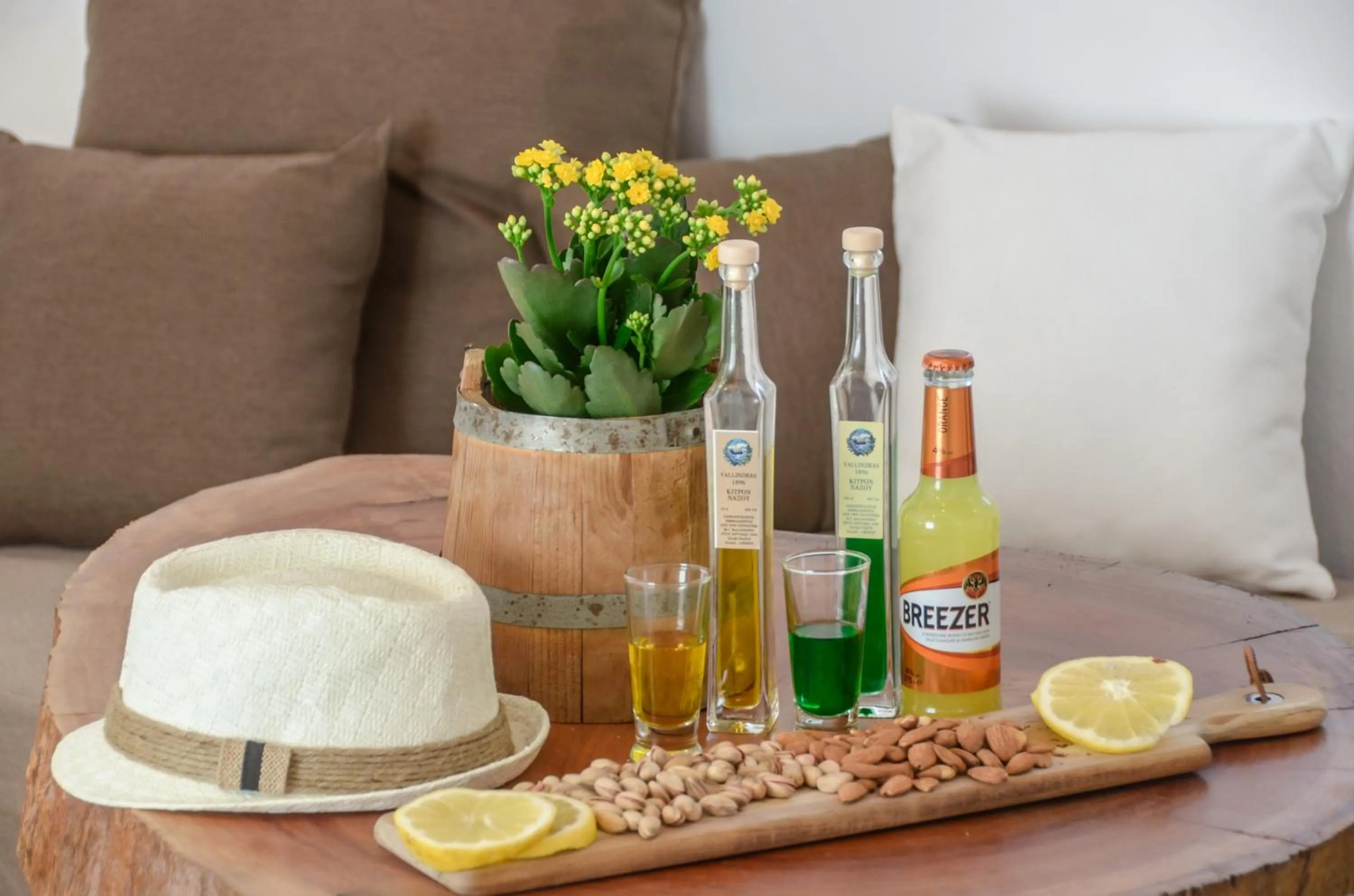 Drinks in Naxos Island Escape Suites