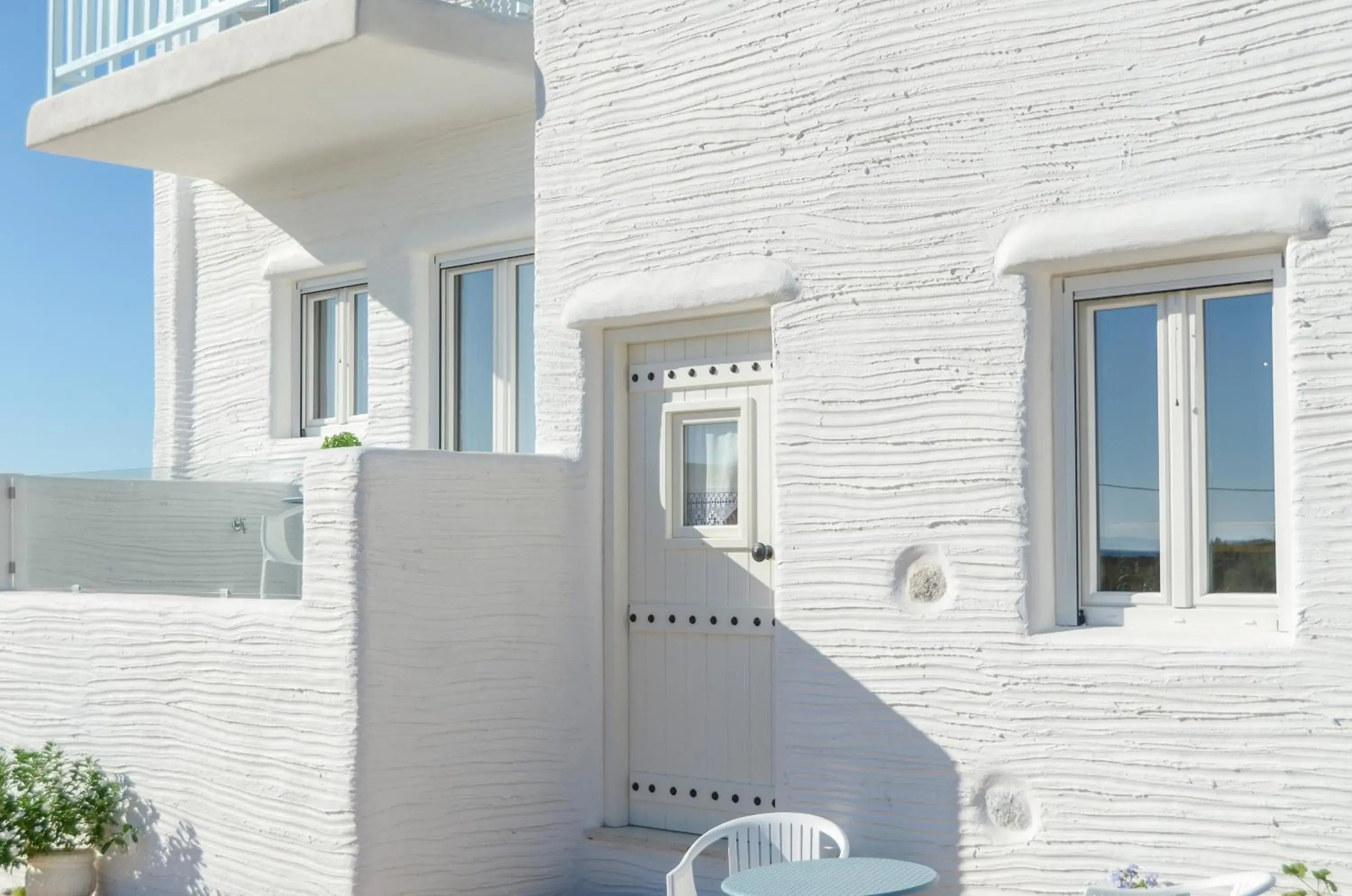 Property building in Naxos Island Escape Suites Property building in Naxos Island Escape Suites