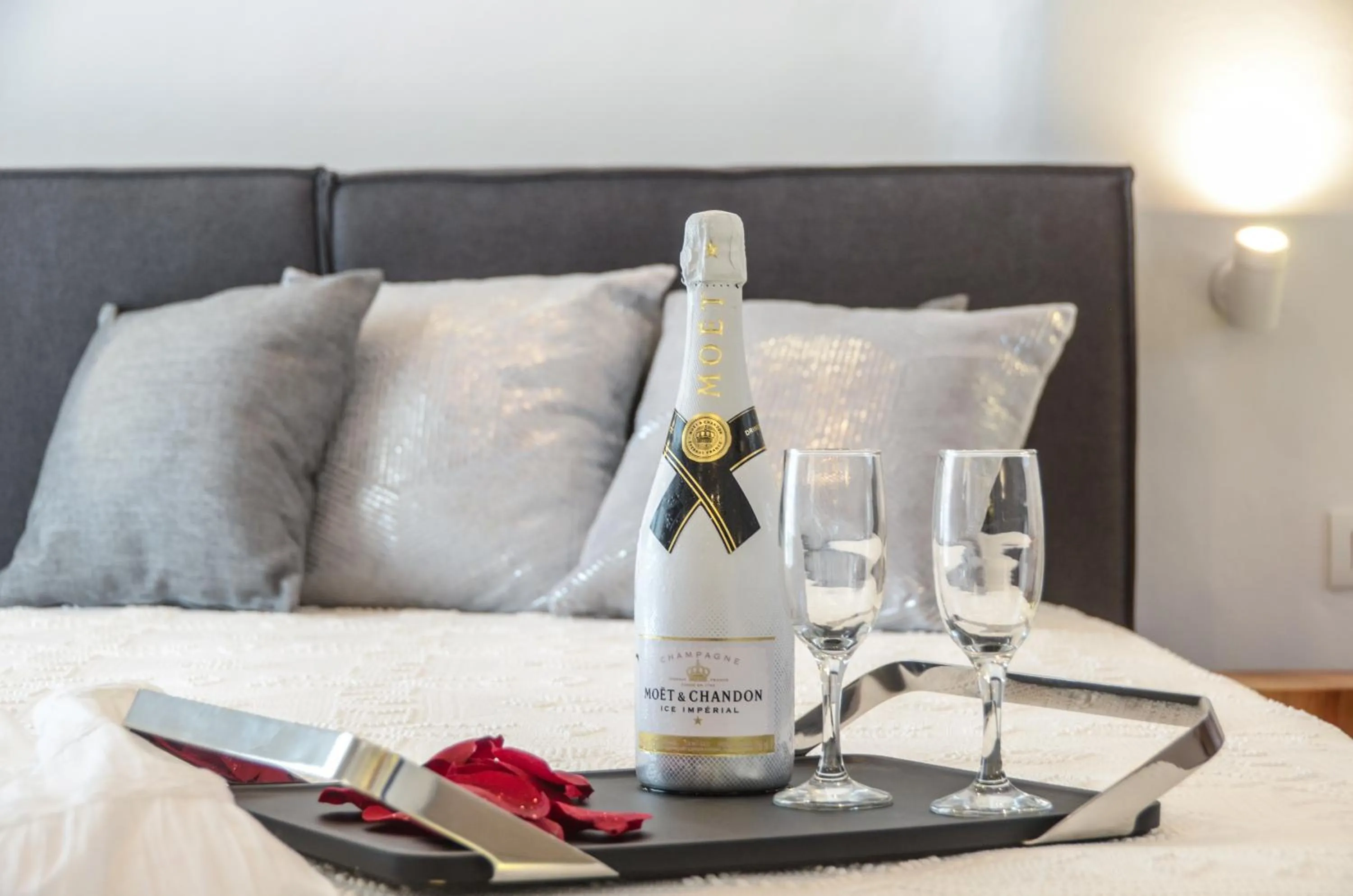 Alcoholic drinks in Naxos Island Escape Suites