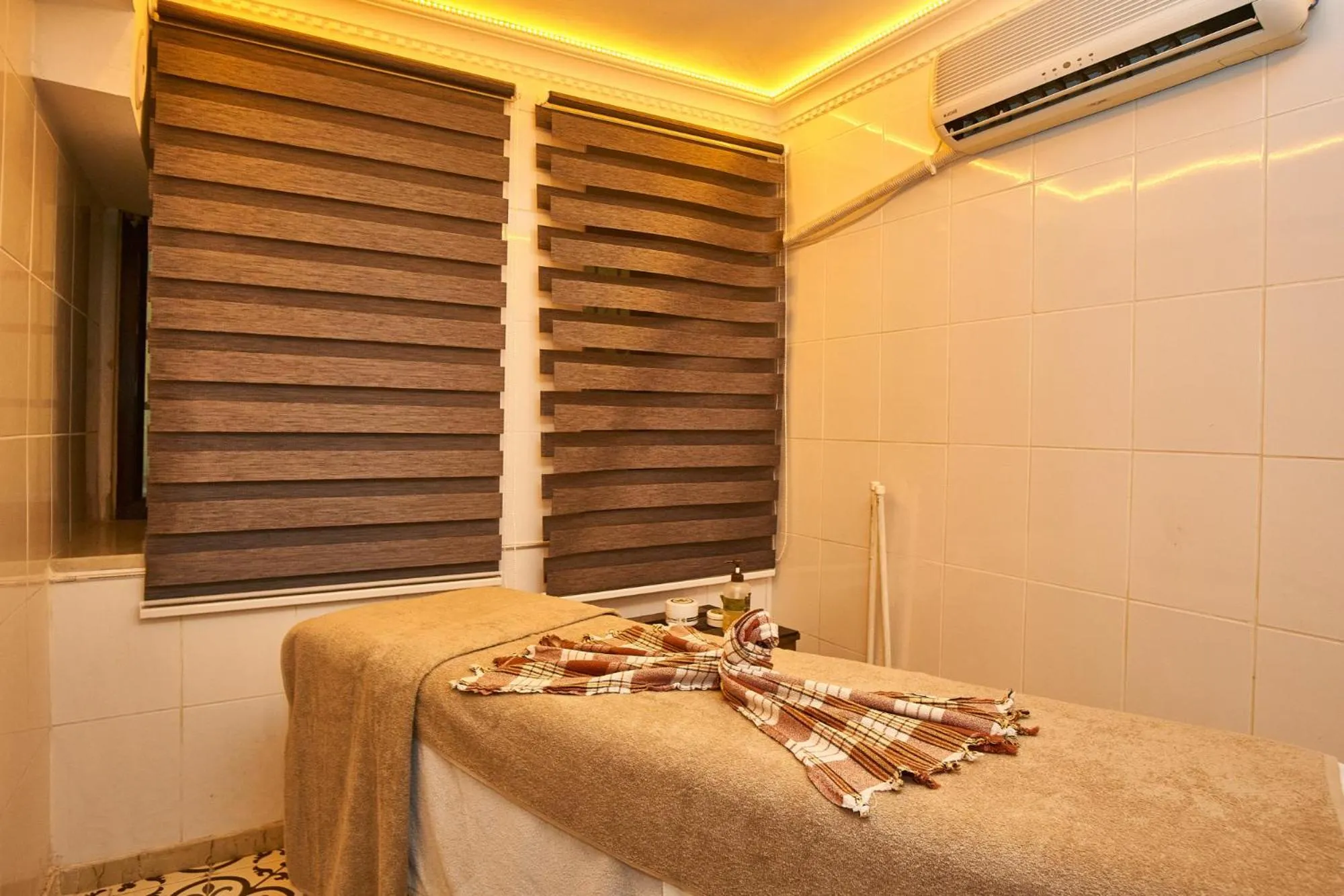 Spa and wellness centre/facilities, Bed in Amber Hotel & Spa