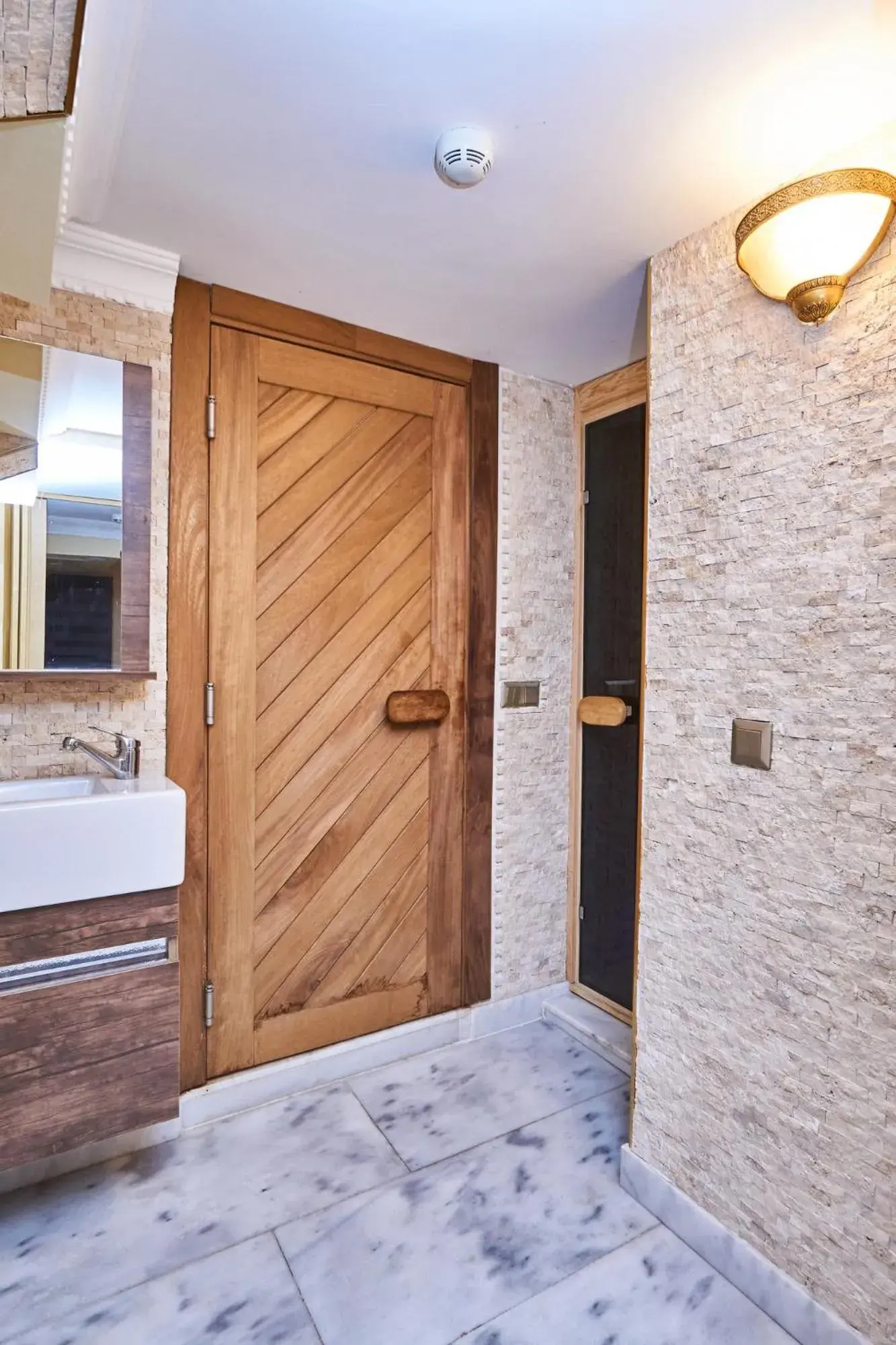 Sauna, Bed in Amber Hotel & Spa Sauna, Bed in Amber Hotel & Spa