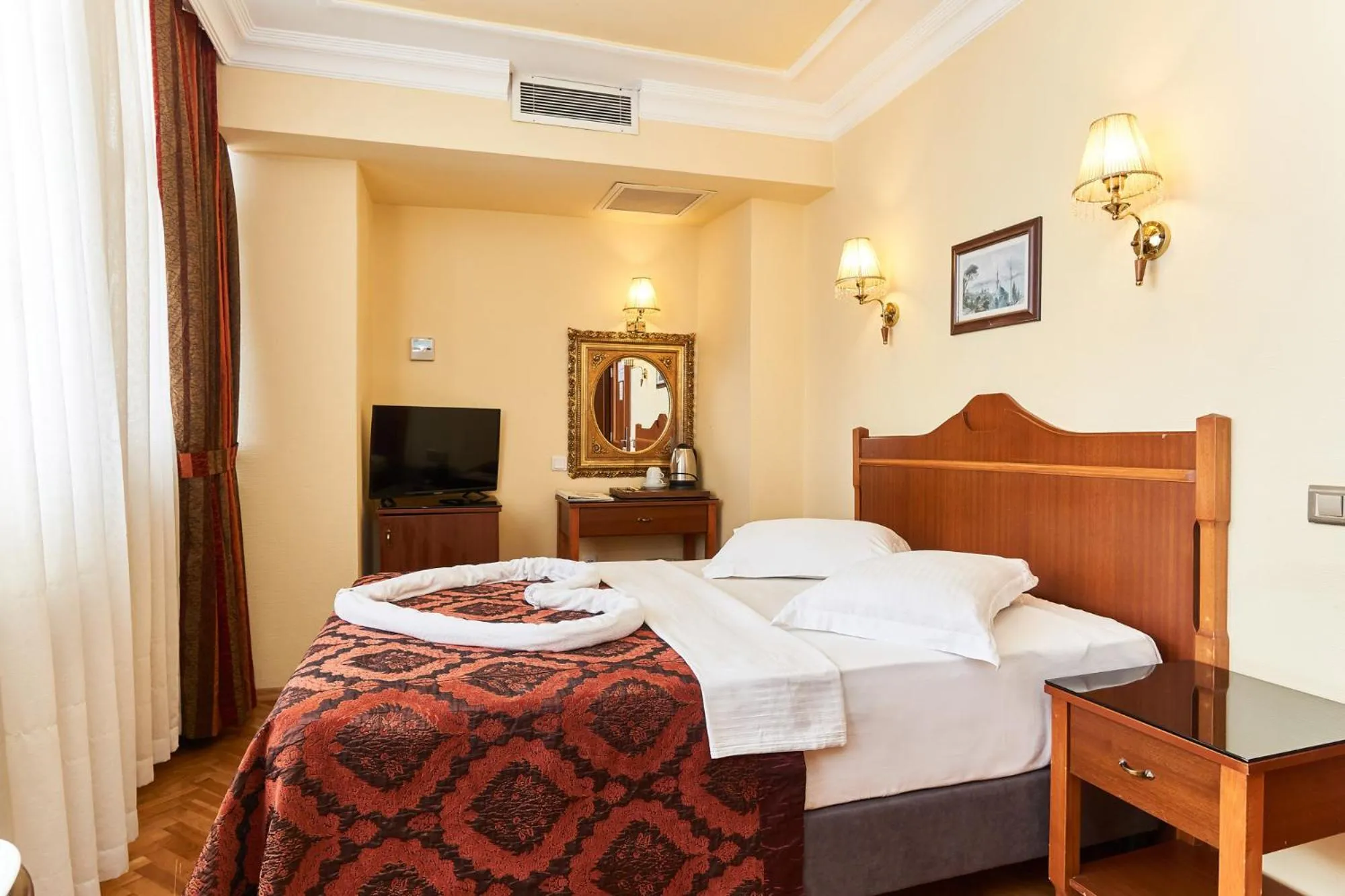 Photo of the whole room, Bed in Amber Hotel & Spa