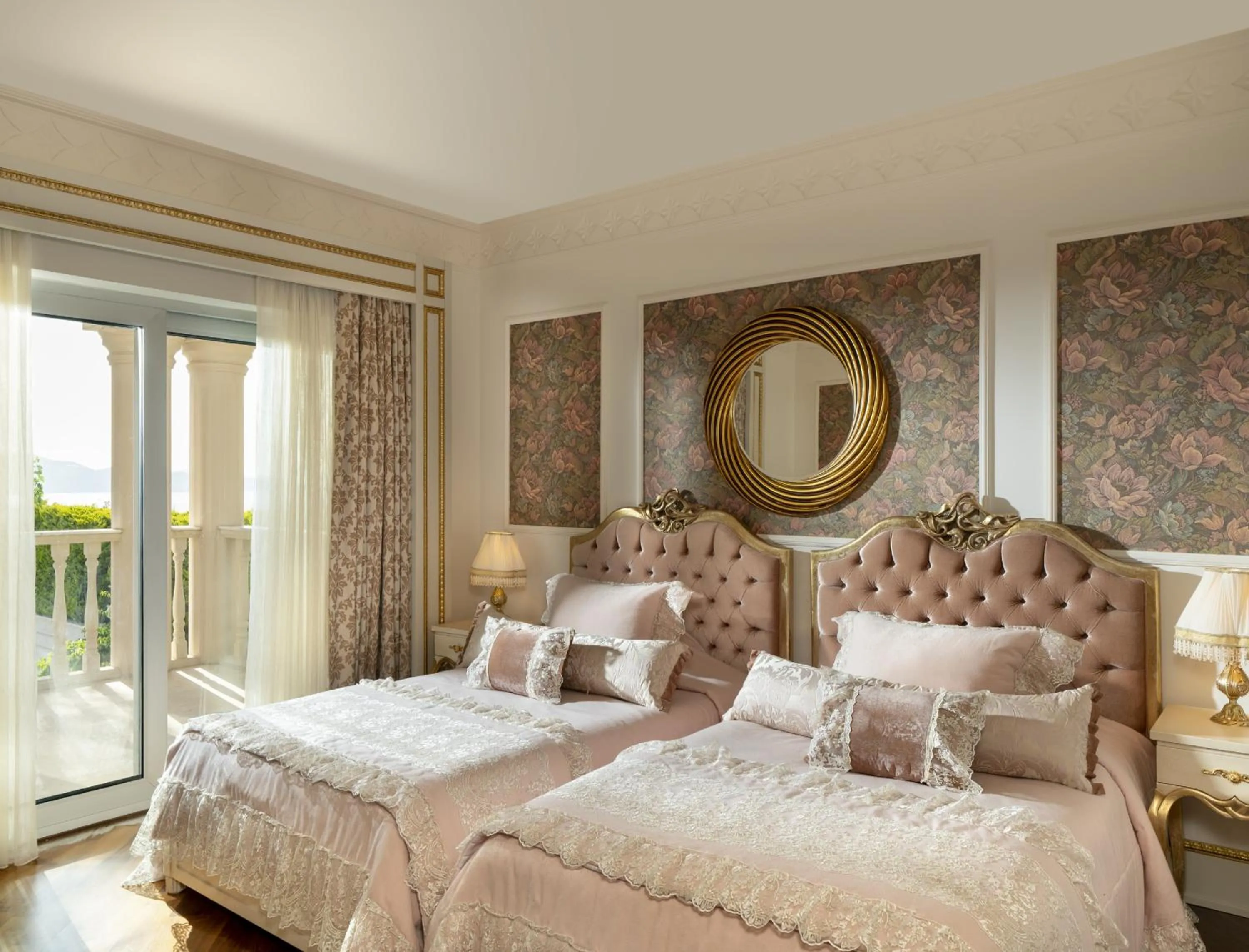 Photo of the whole room, Bed in Rixos Premium Bodrum