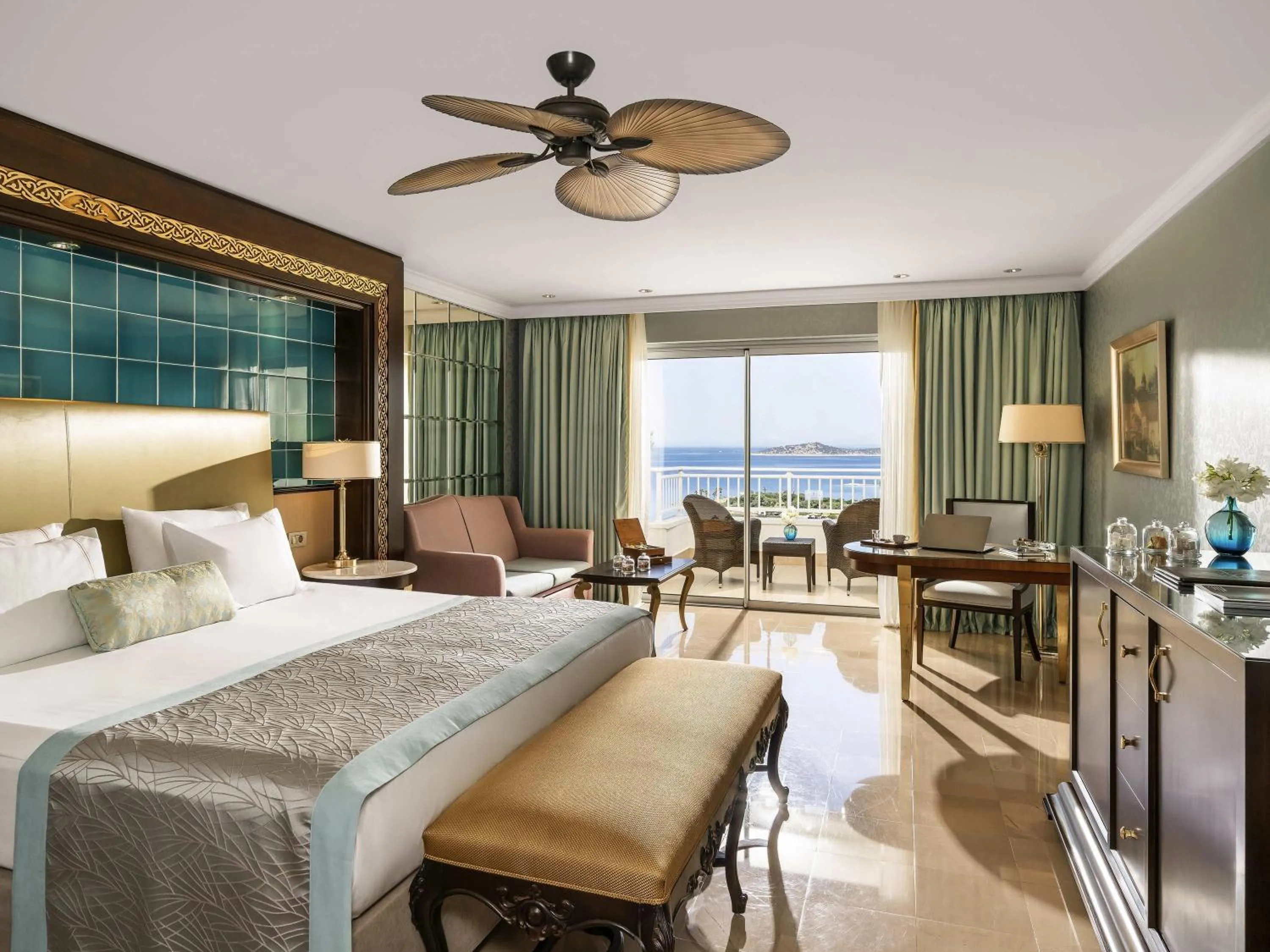 Bedroom, Bed in Rixos Premium Bodrum