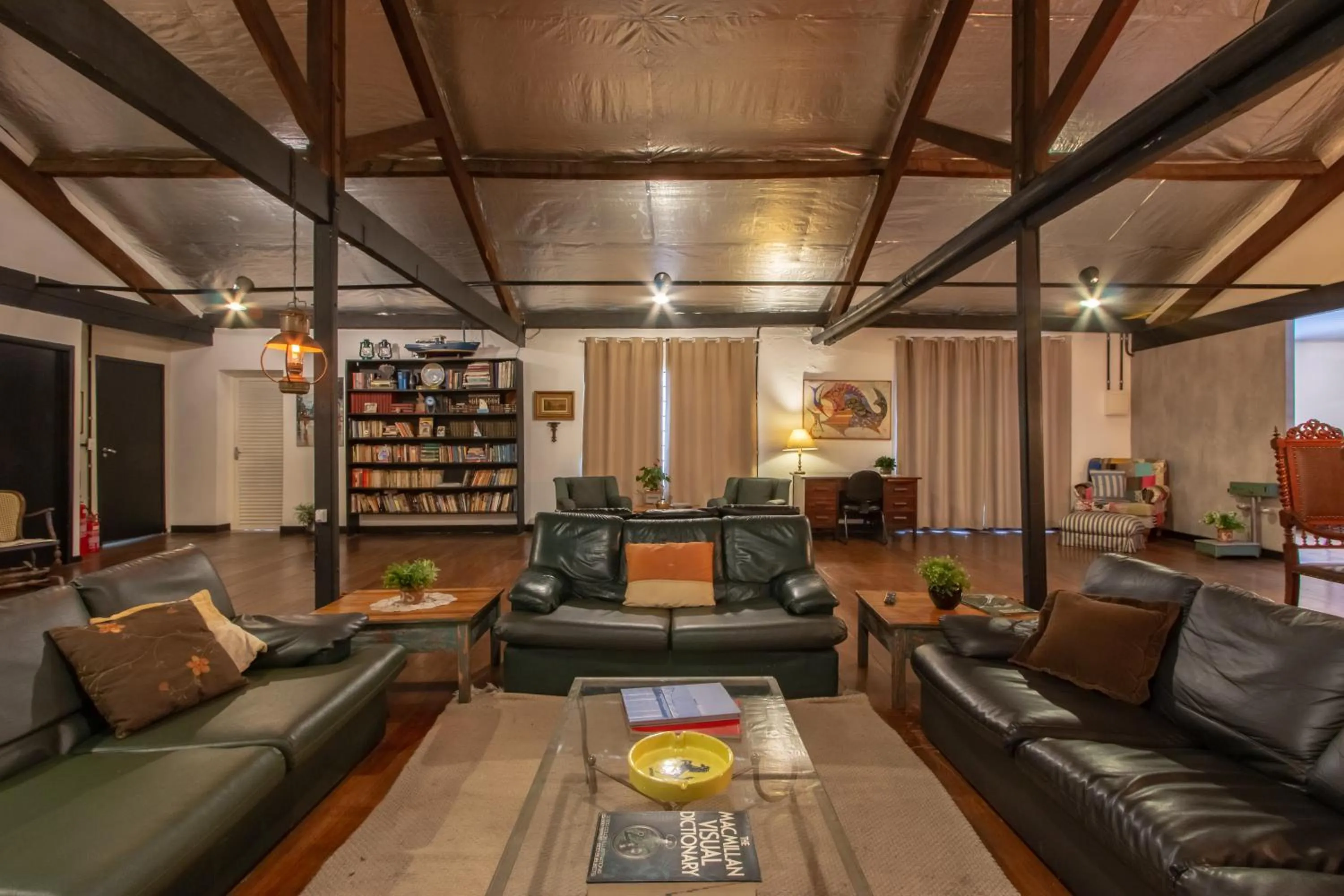 BH Studios Hotel Brás