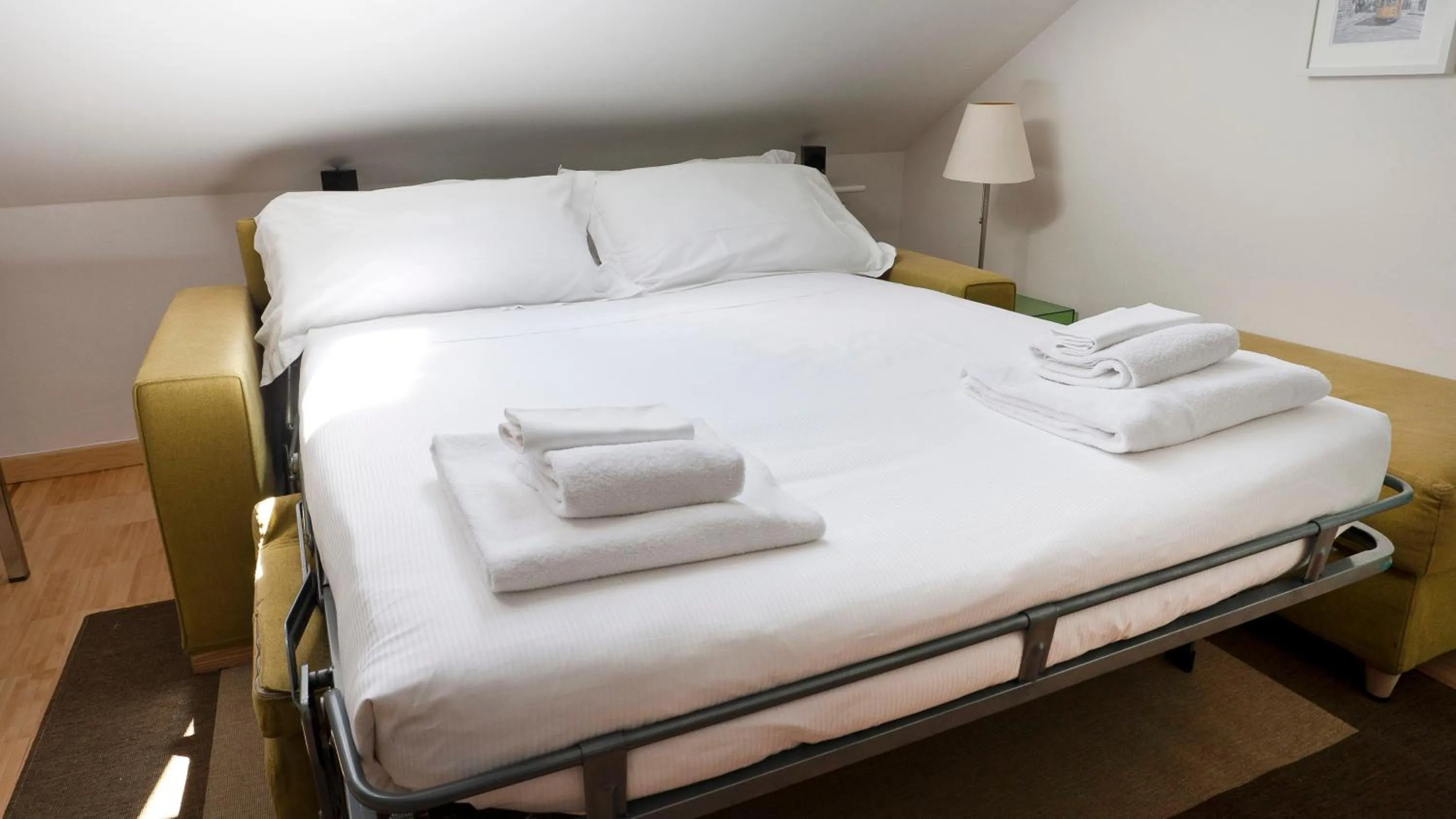 Bed in Italianway Easy - Alessi 10