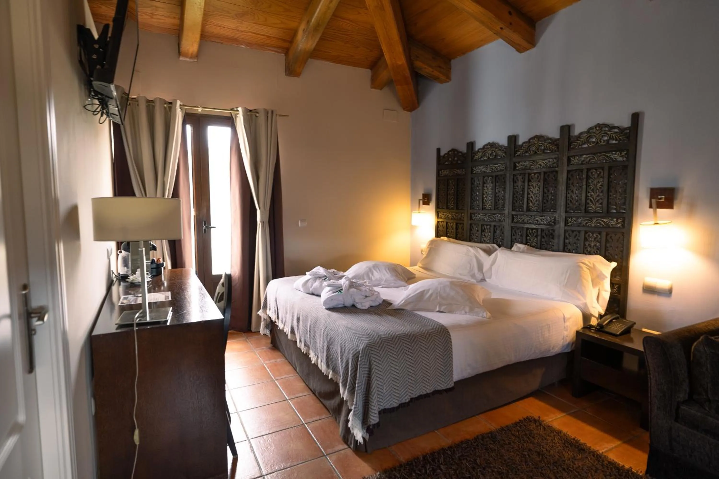 Bed in Hotel Convento Del Giraldo