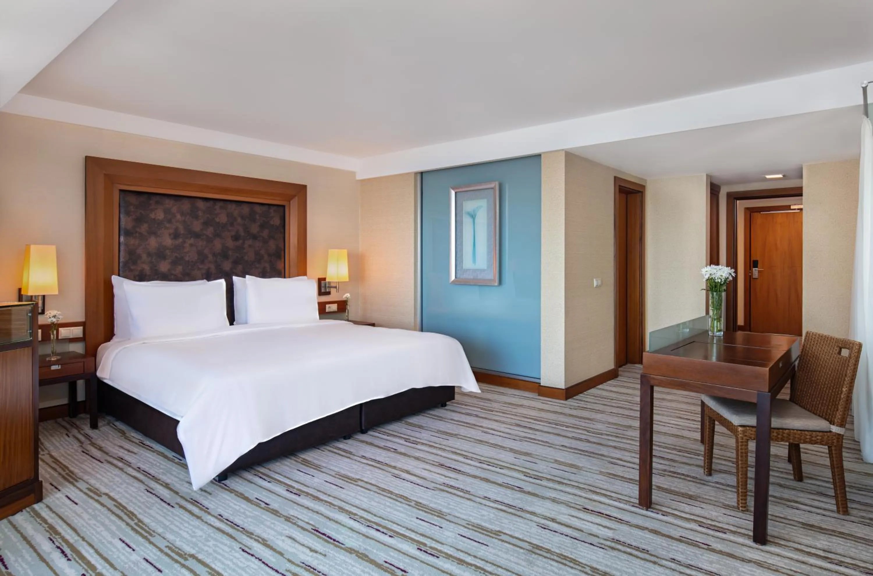 Bedroom, Bed in Rixos Sungate - The Land of Legends Access