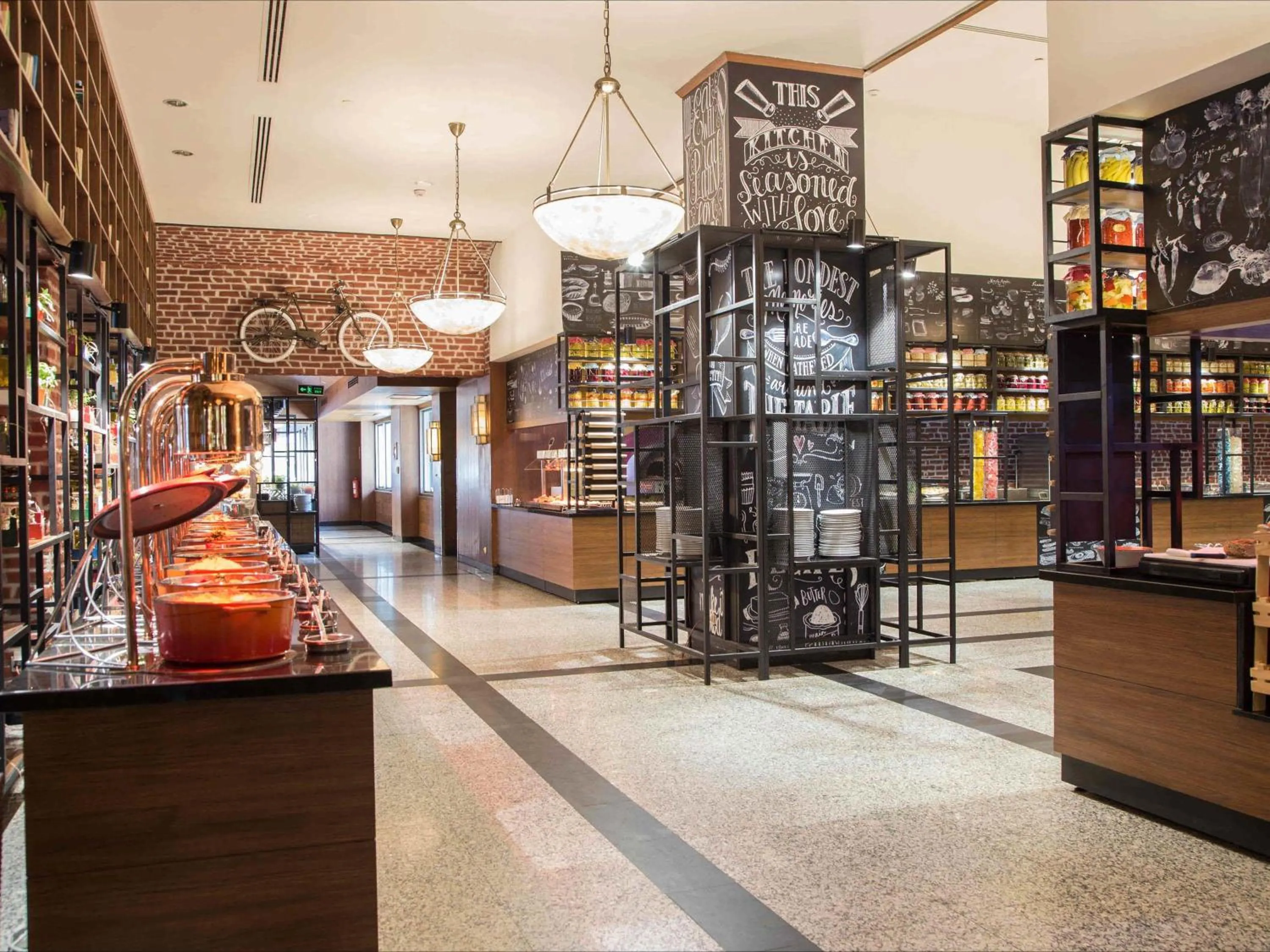 Restaurant/places to eat in Rixos Sungate - The Land of Legends Access