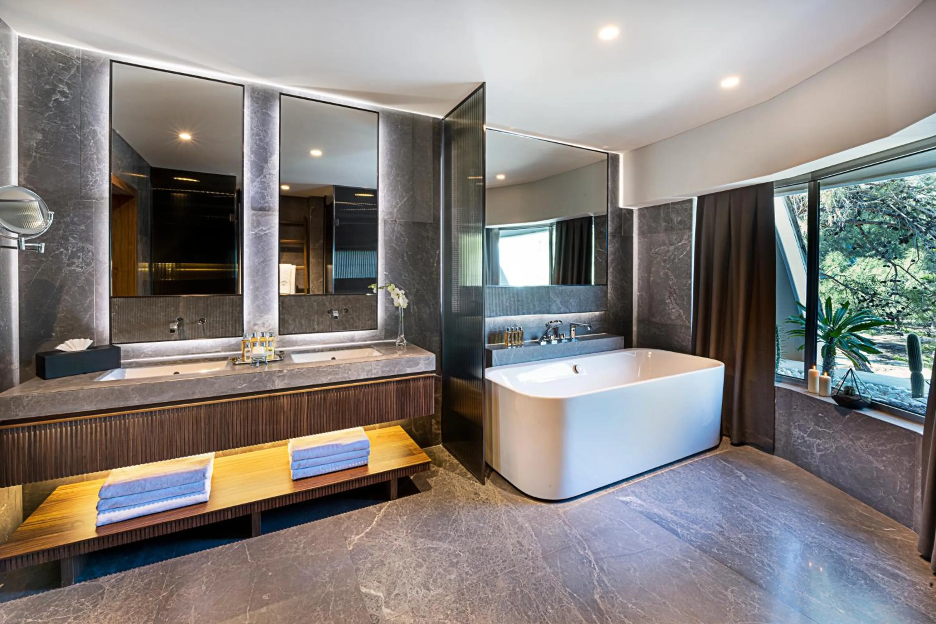 Bathroom in Rixos Sungate - The Land of Legends Access