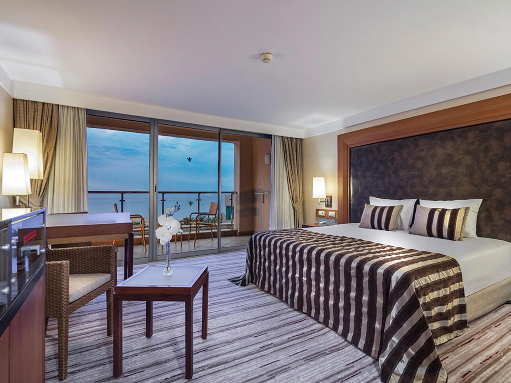 Standard Double Room with Sea View - single occupancy in Rixos Sungate - The Land of Legends Access