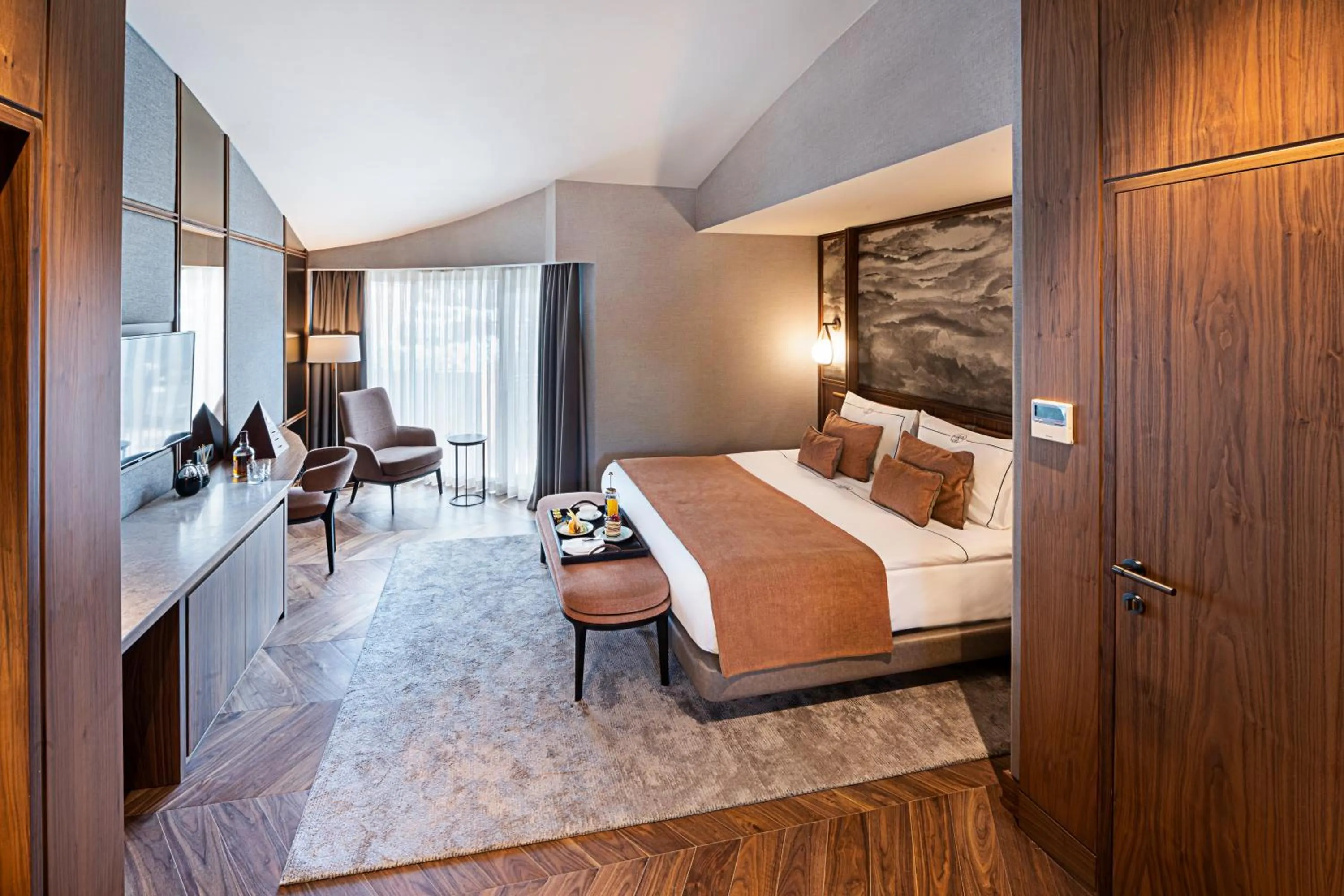 Bedroom, Bed in Rixos Sungate - The Land of Legends Access