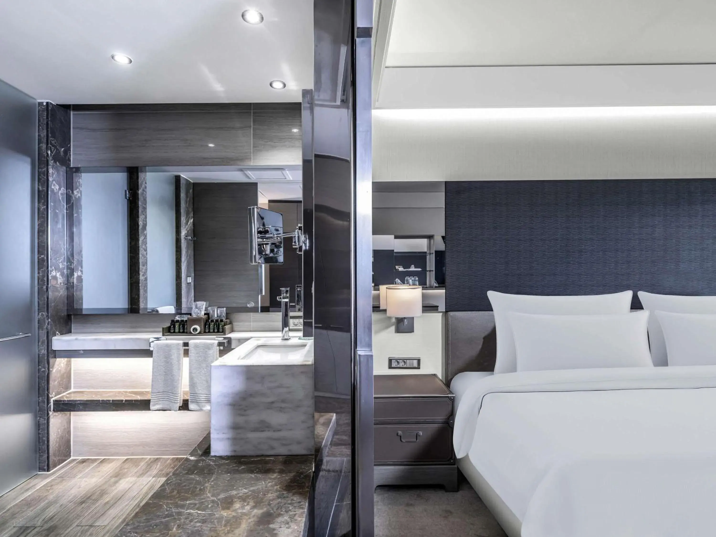 Bedroom, Bed in Rixos Premium Belek - The Land of Legends Access Bedroom, Bed in Rixos Premium Belek - The Land of Legends Access