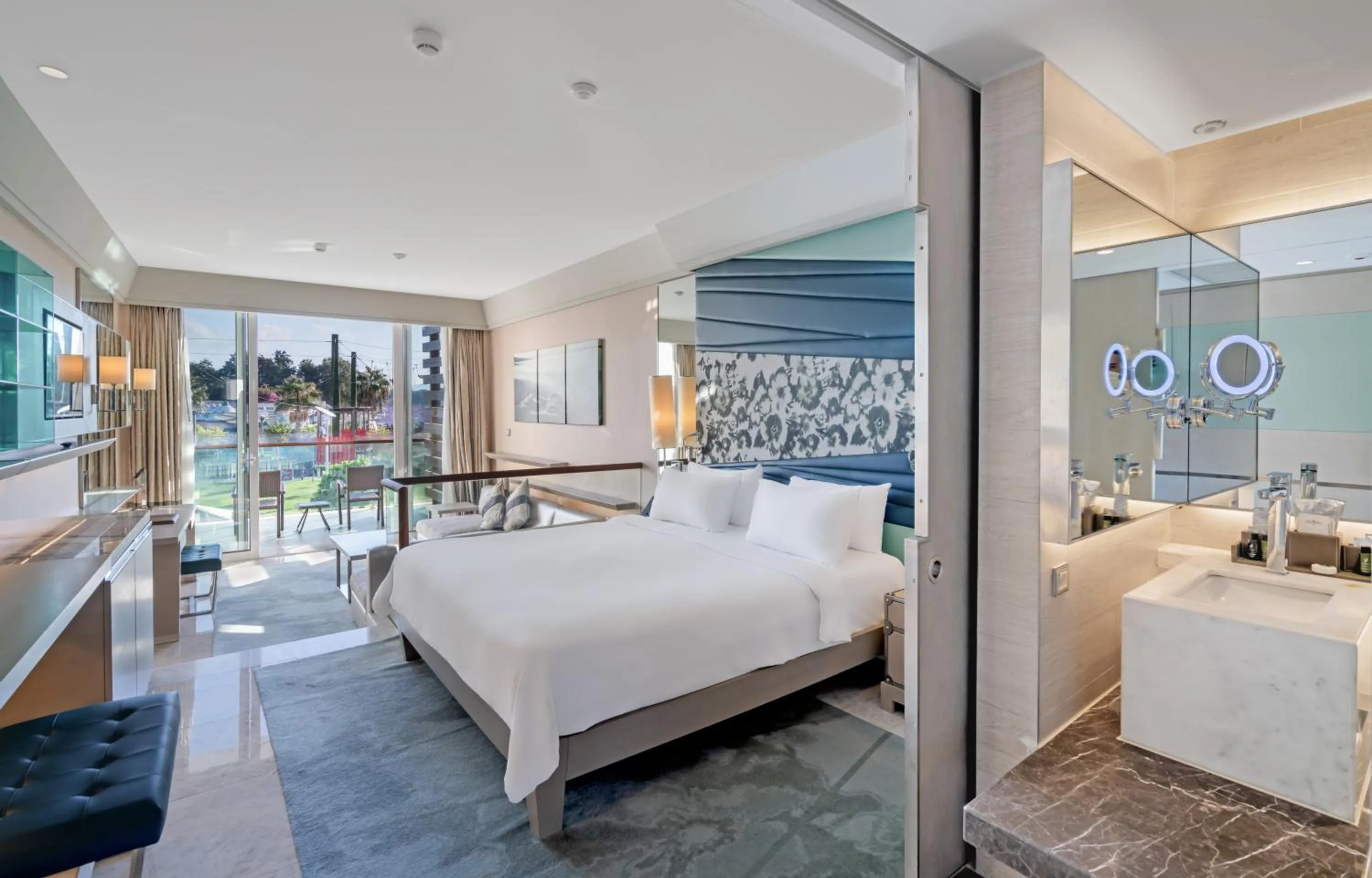 Bedroom, Bed in Rixos Premium Tekirova - The Land of Legends Access