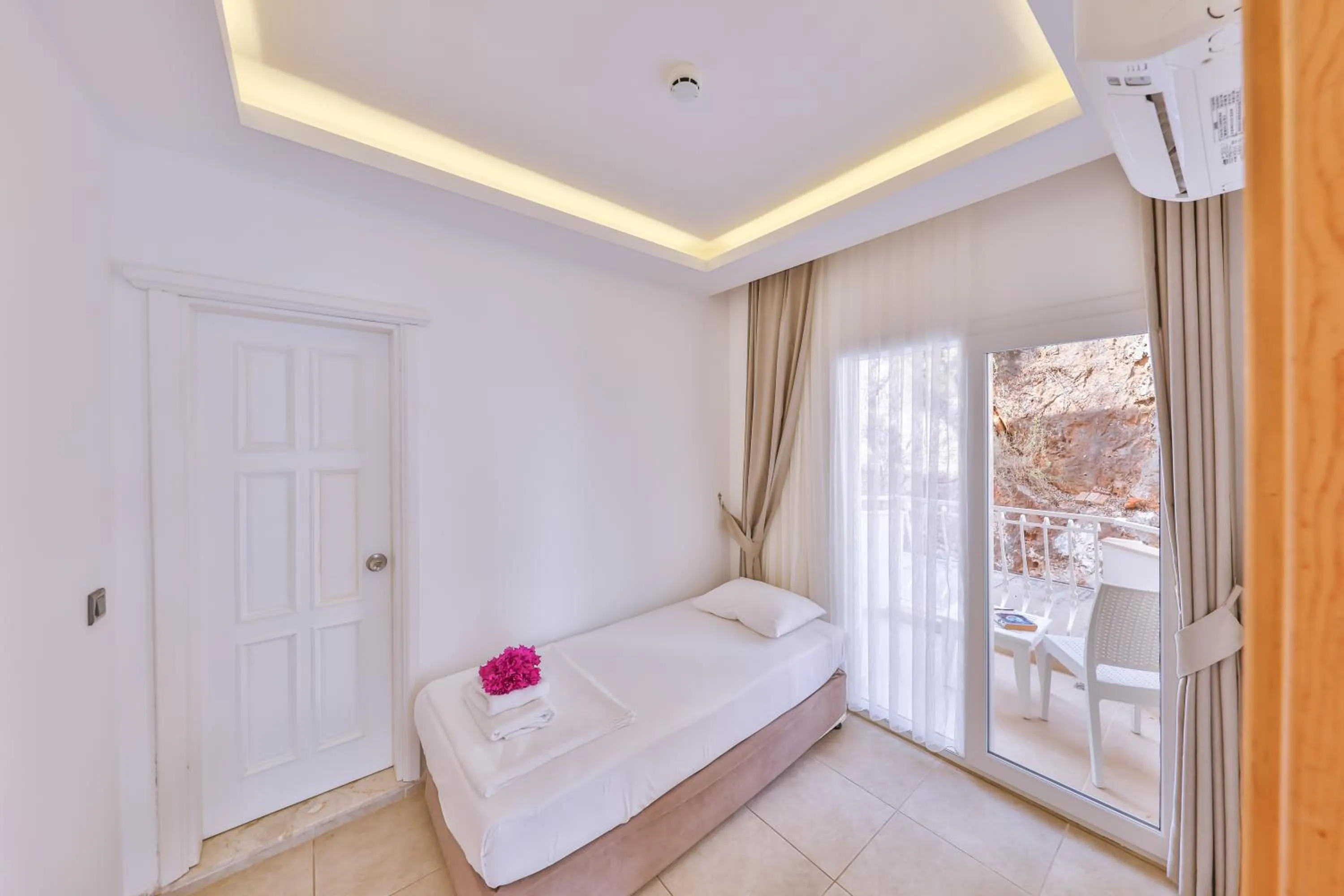 Massage in Belinda Hotel