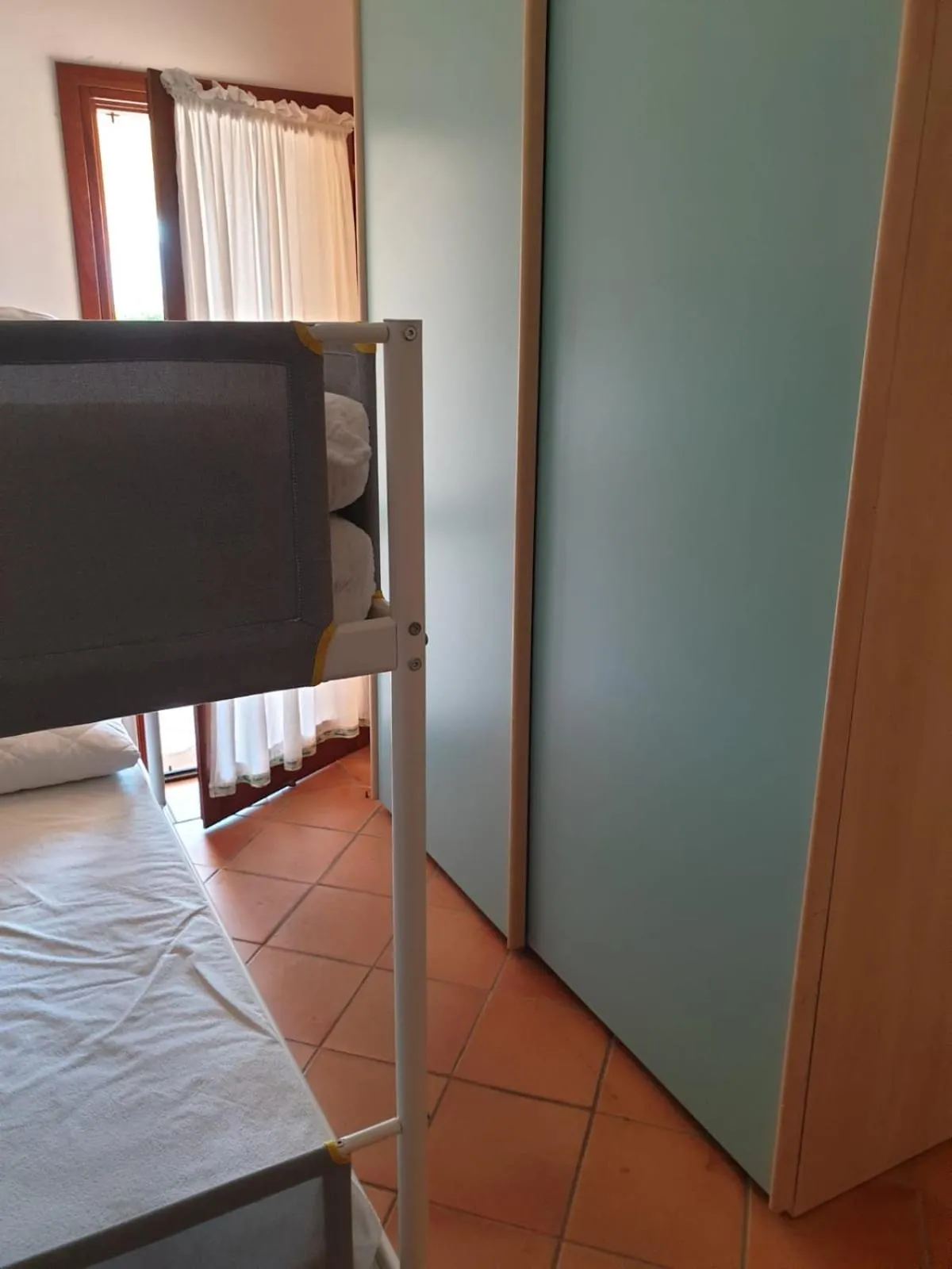 bunk bed, Bed in Cala Delfino