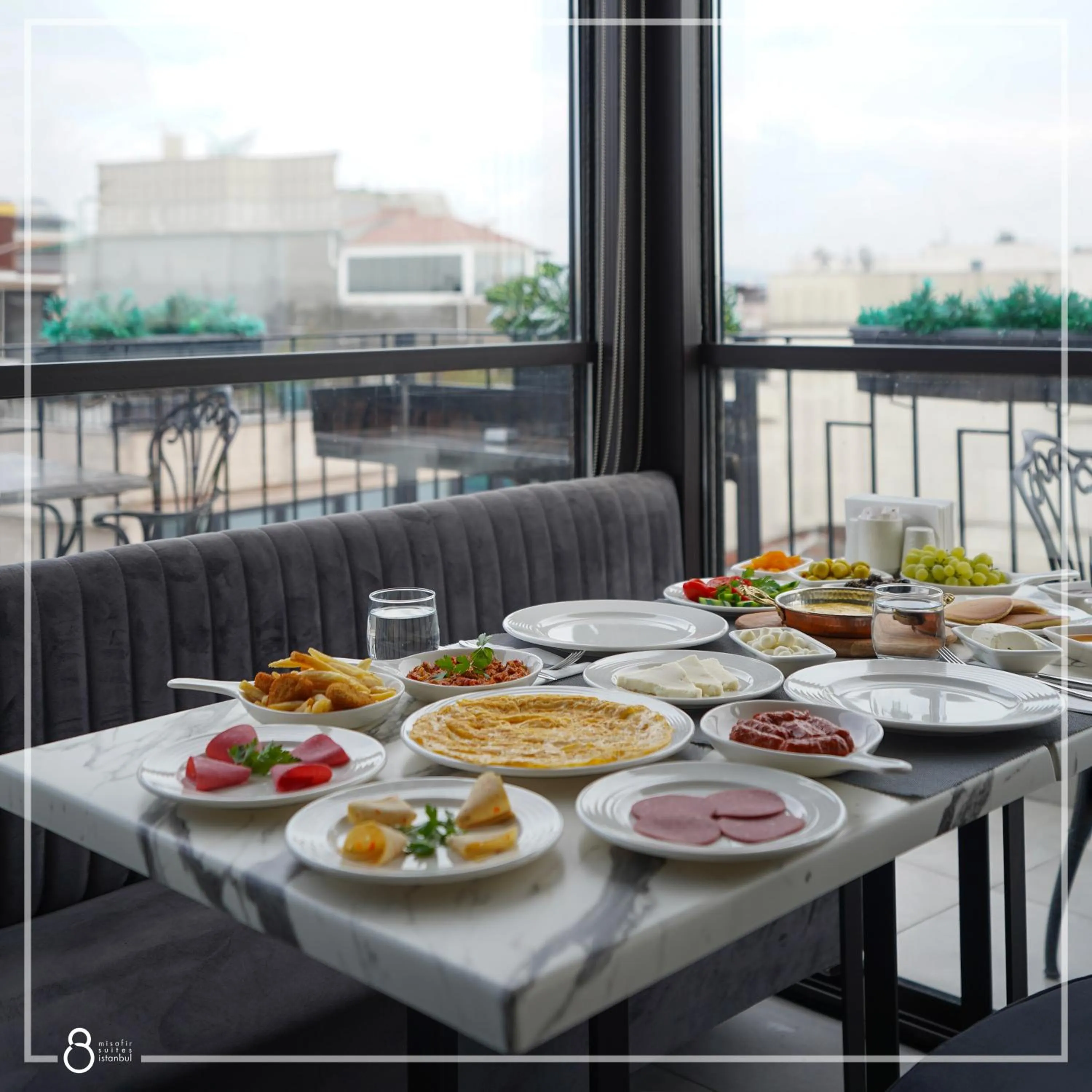 Restaurant/places to eat in Misafir Suites 8 Istanbul