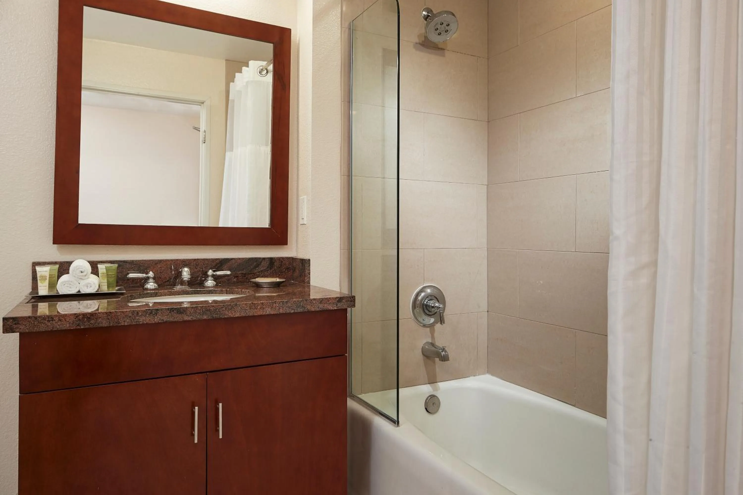 Bathroom in Marbrisa Carlsbad Resort