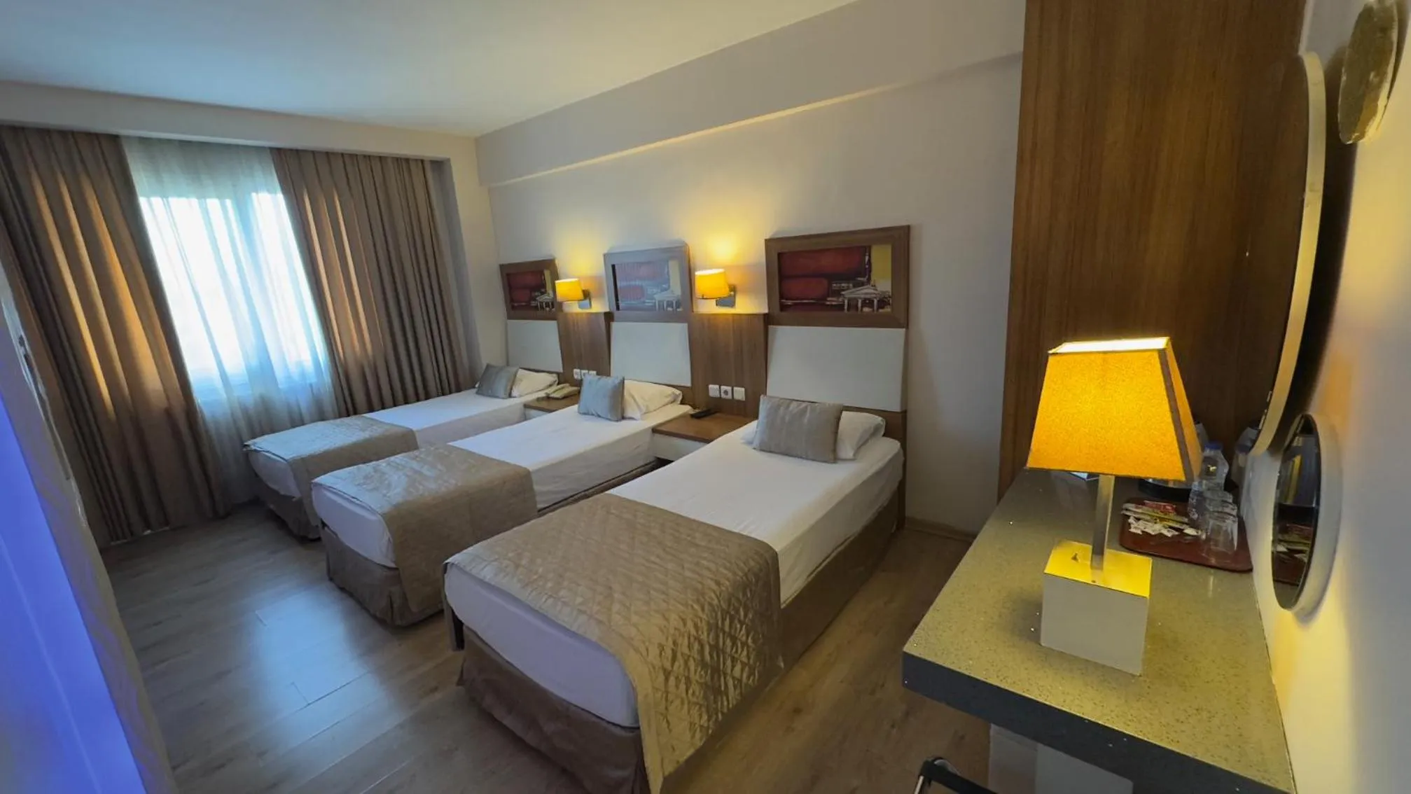 Bed in Hotel Baylan İzmir