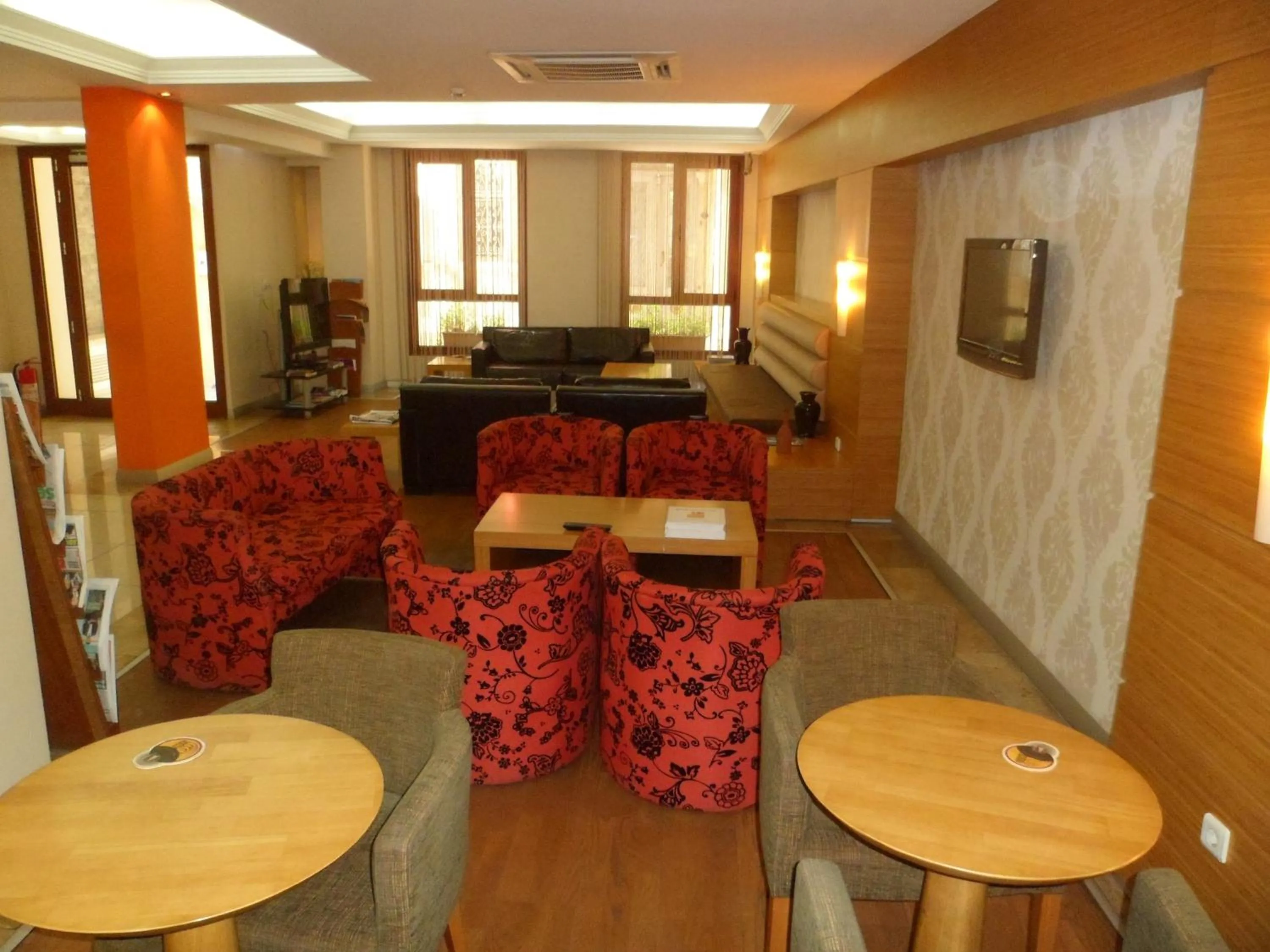 Lounge or bar in Hotel Baylan İzmir