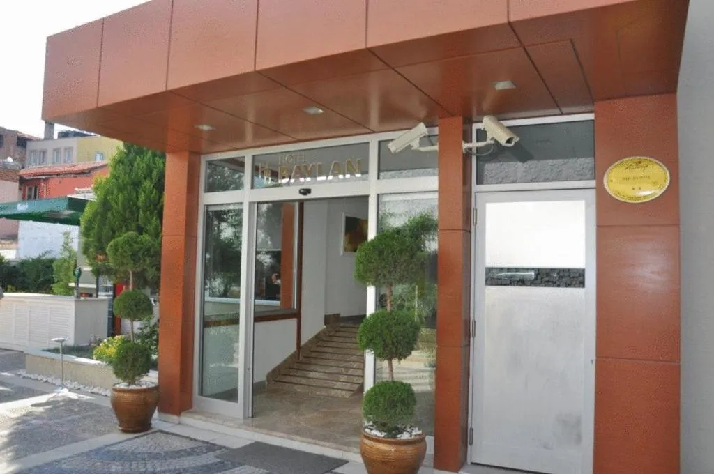 Facade/entrance in Hotel Baylan İzmir