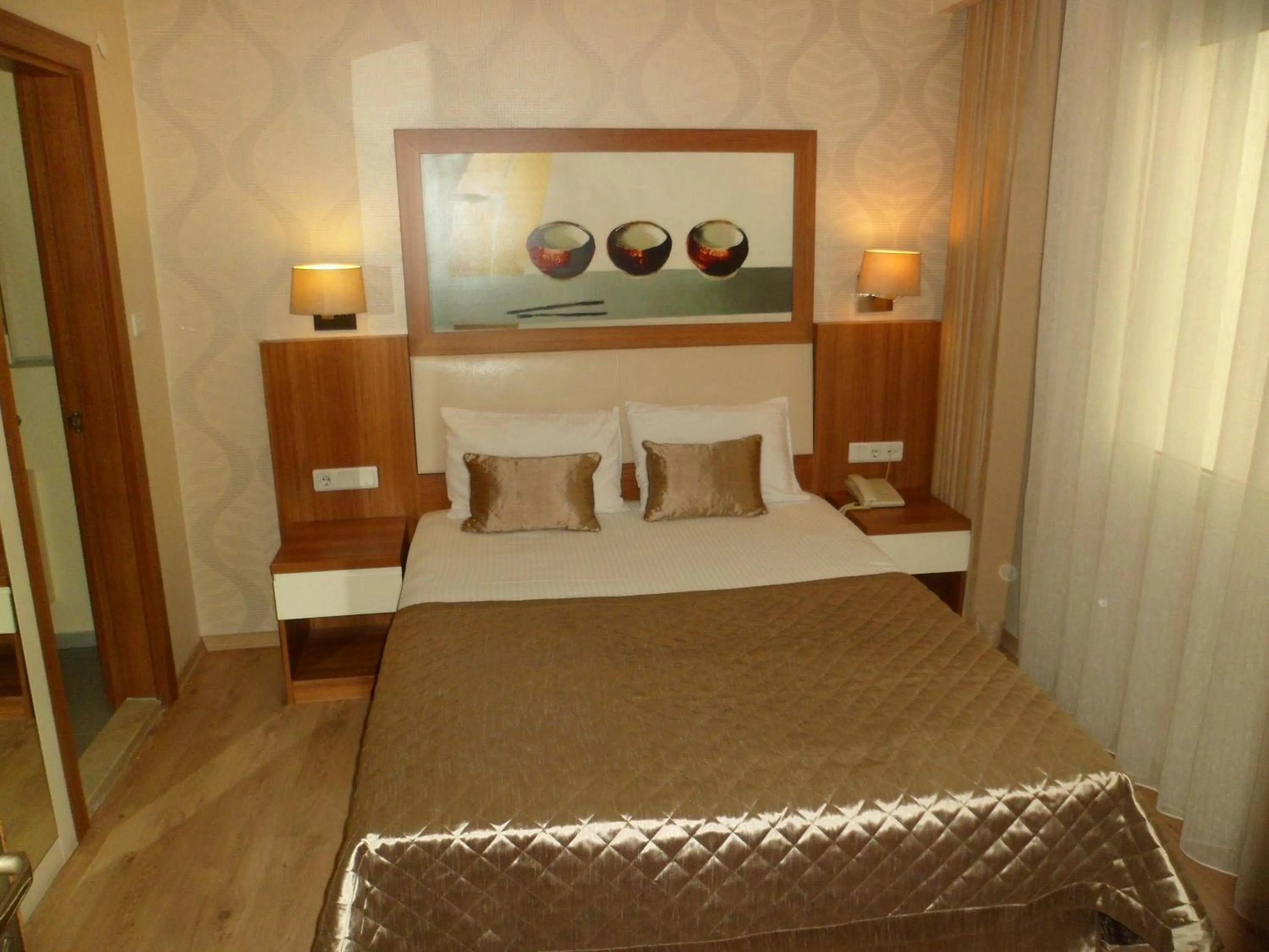 Bed in Hotel Baylan İzmir