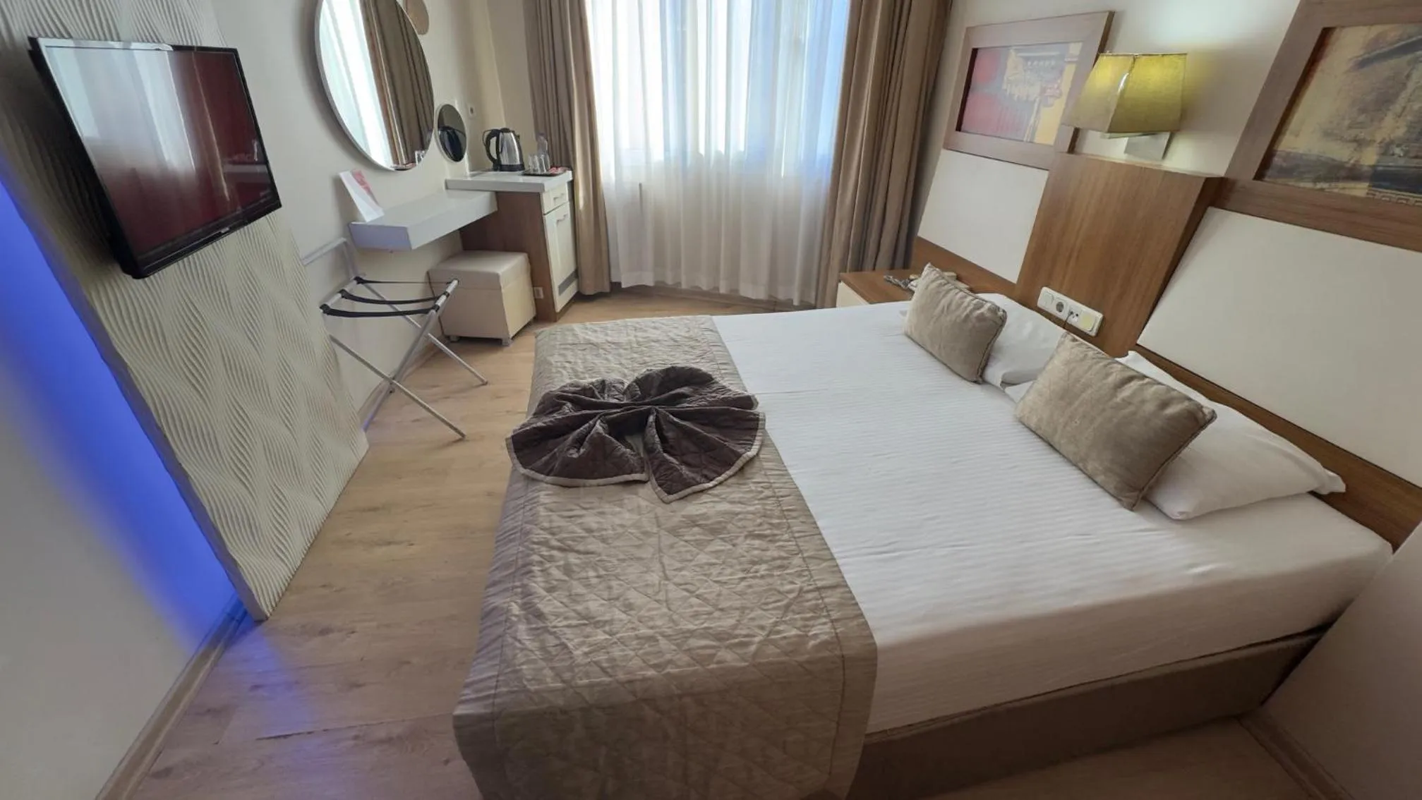 Bed in Hotel Baylan İzmir