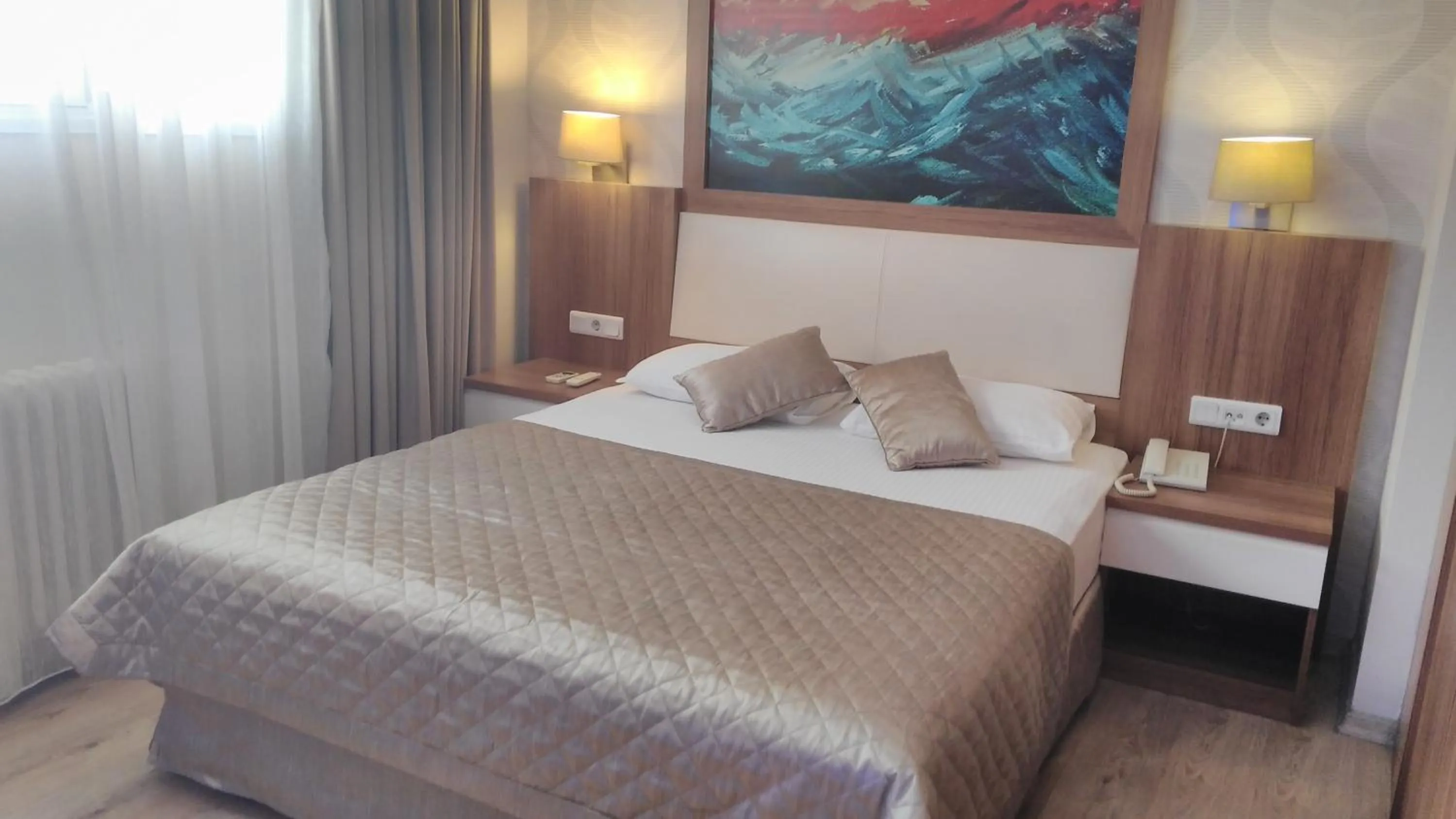 Bed in Hotel Baylan İzmir
