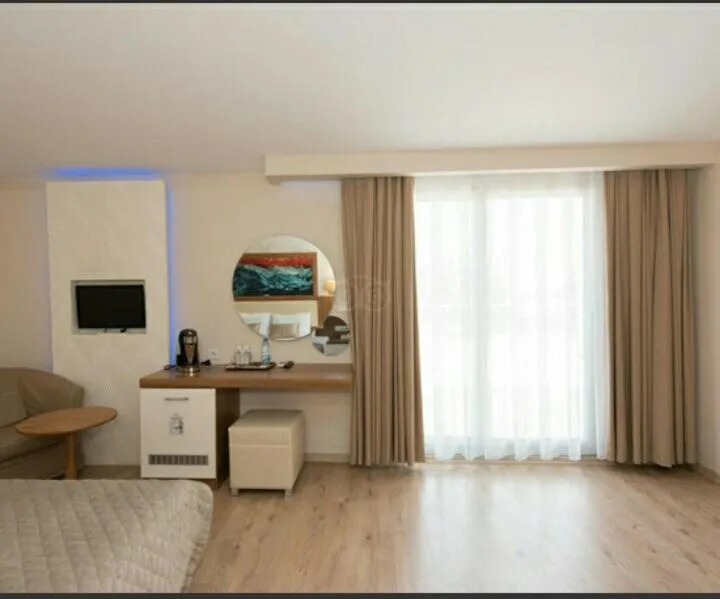 Photo of the whole room in Hotel Baylan İzmir