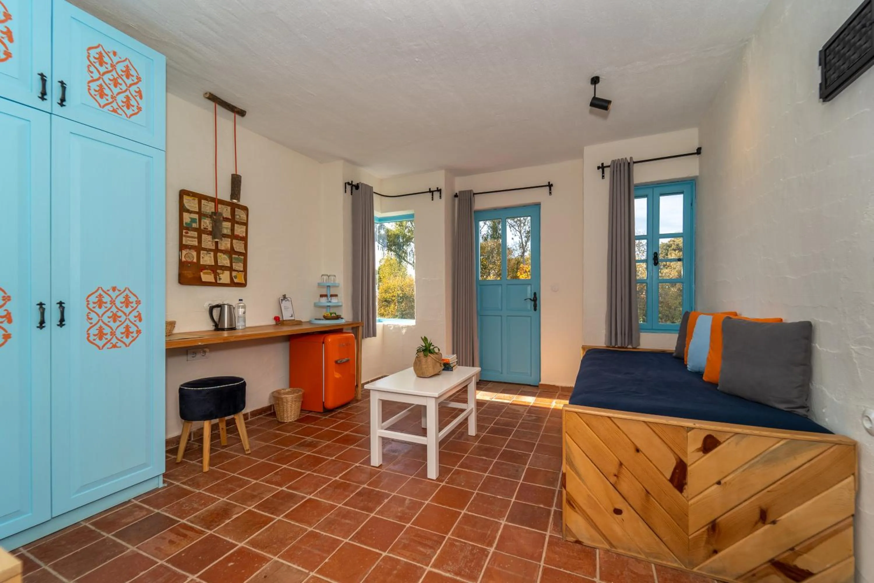 Seating area in Yonca Lodge