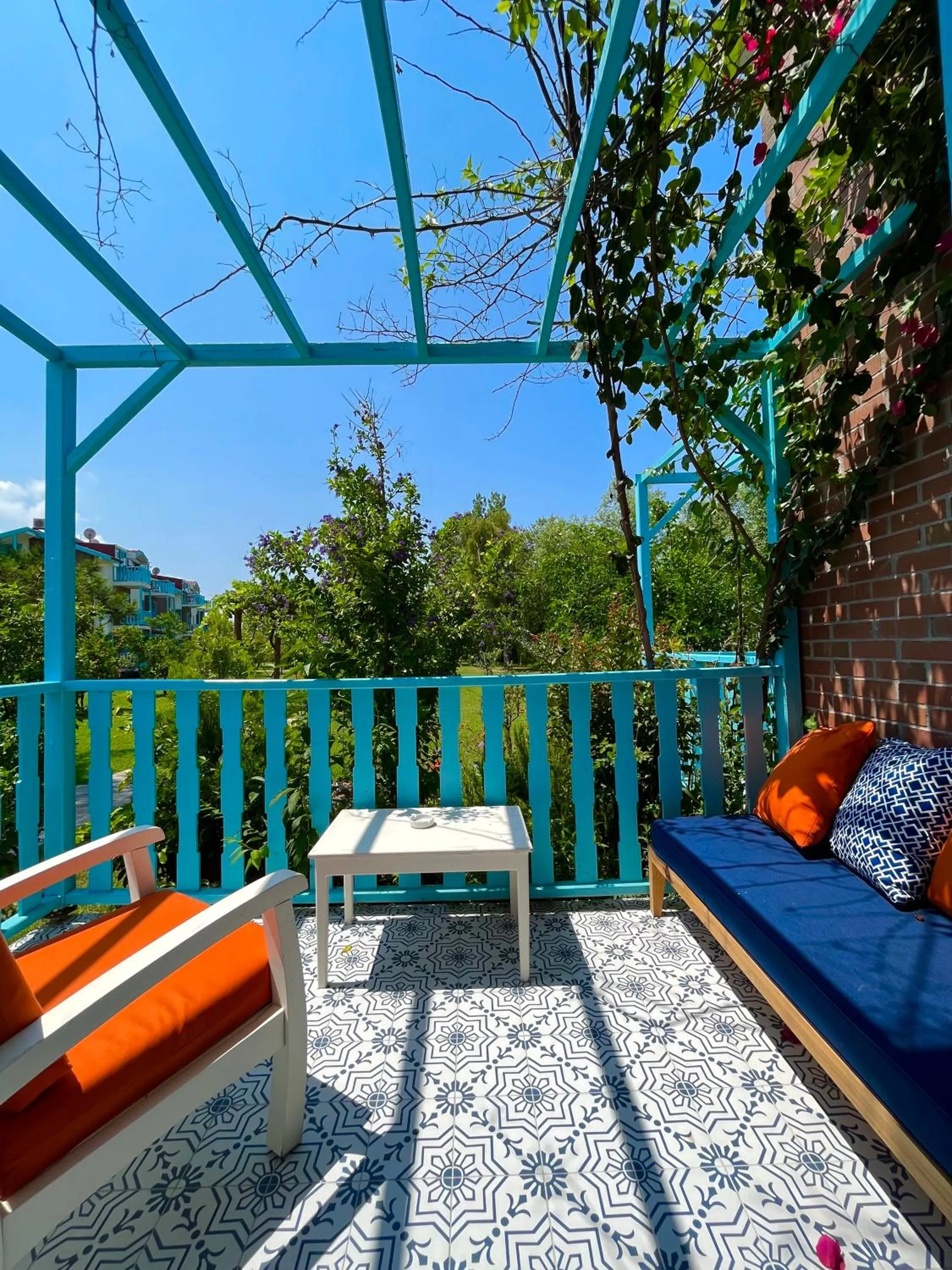 Balcony/Terrace in Yonca Lodge