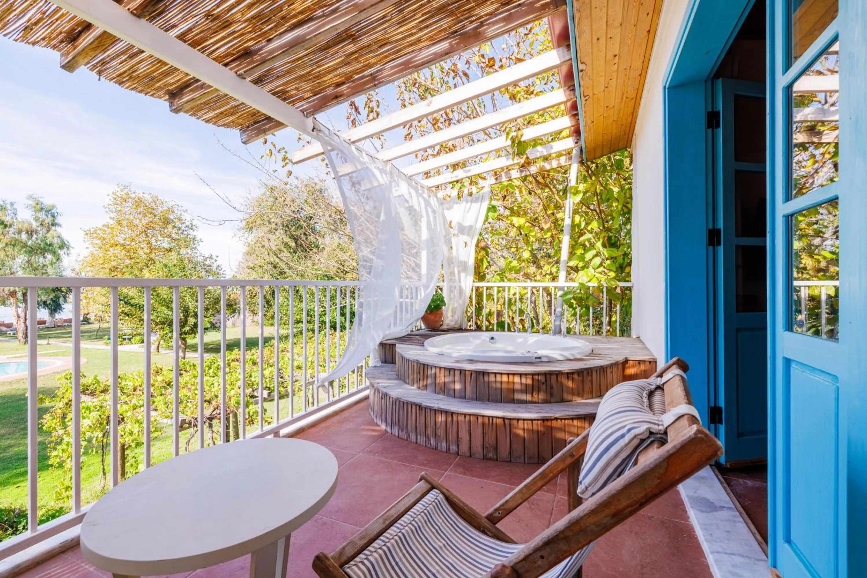 Balcony/Terrace in Yonca Lodge
