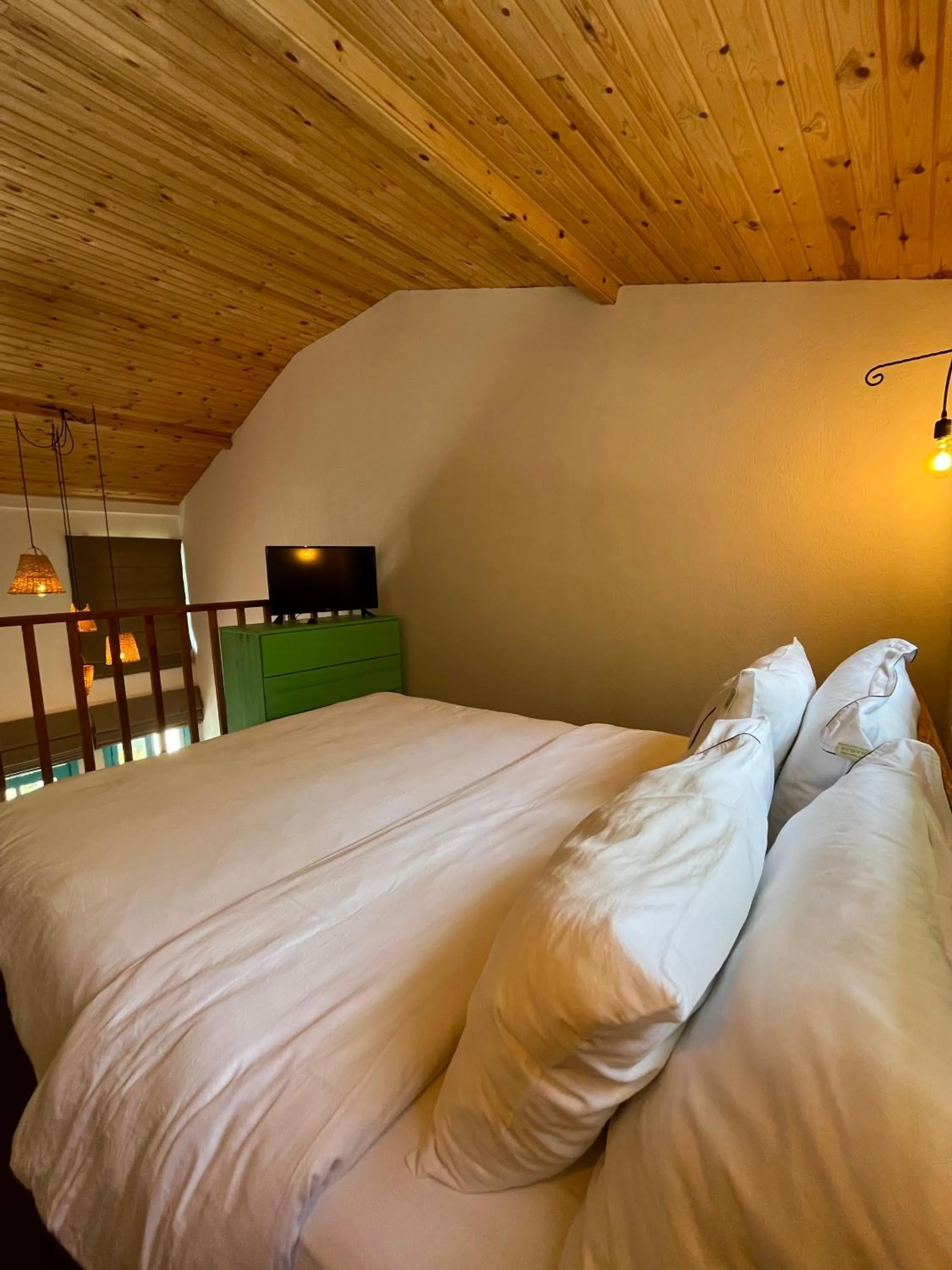 Bedroom, Bed in Yonca Lodge