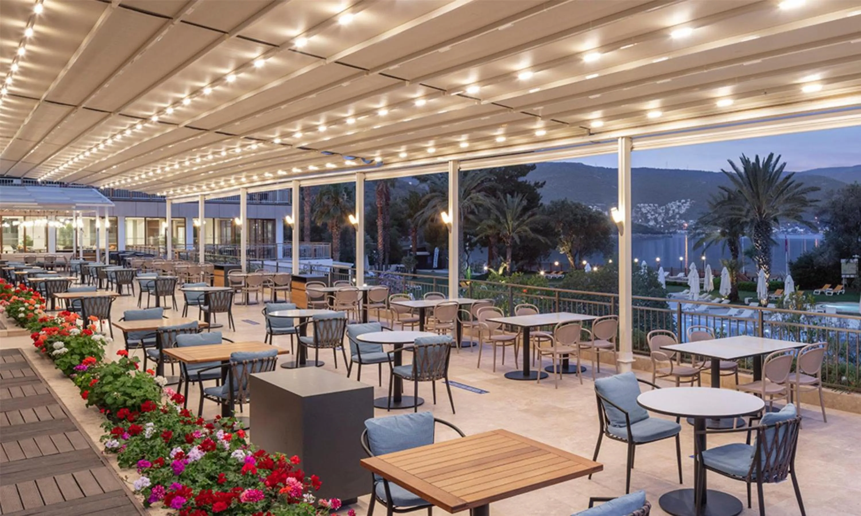 Restaurant/places to eat in DoubleTree by Hilton Bodrum Isil Club Ultra All-Inclusive Resort