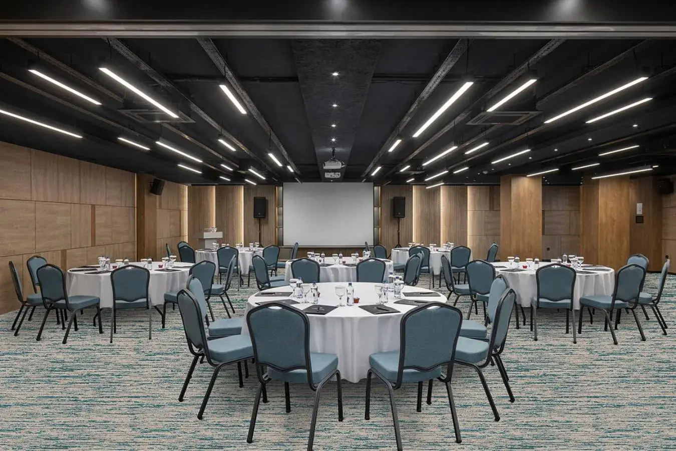Property building in DoubleTree by Hilton Bodrum Isil Club Ultra All-Inclusive Resort Property building in DoubleTree by Hilton Bodrum Isil Club Ultra All-Inclusive Resort