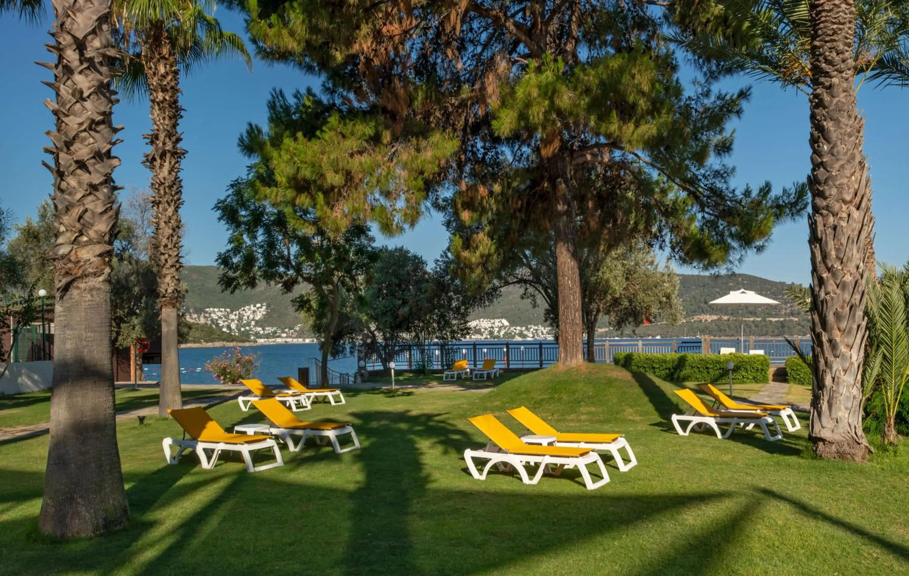 Garden in DoubleTree by Hilton Bodrum Isil Club Ultra All-Inclusive Resort