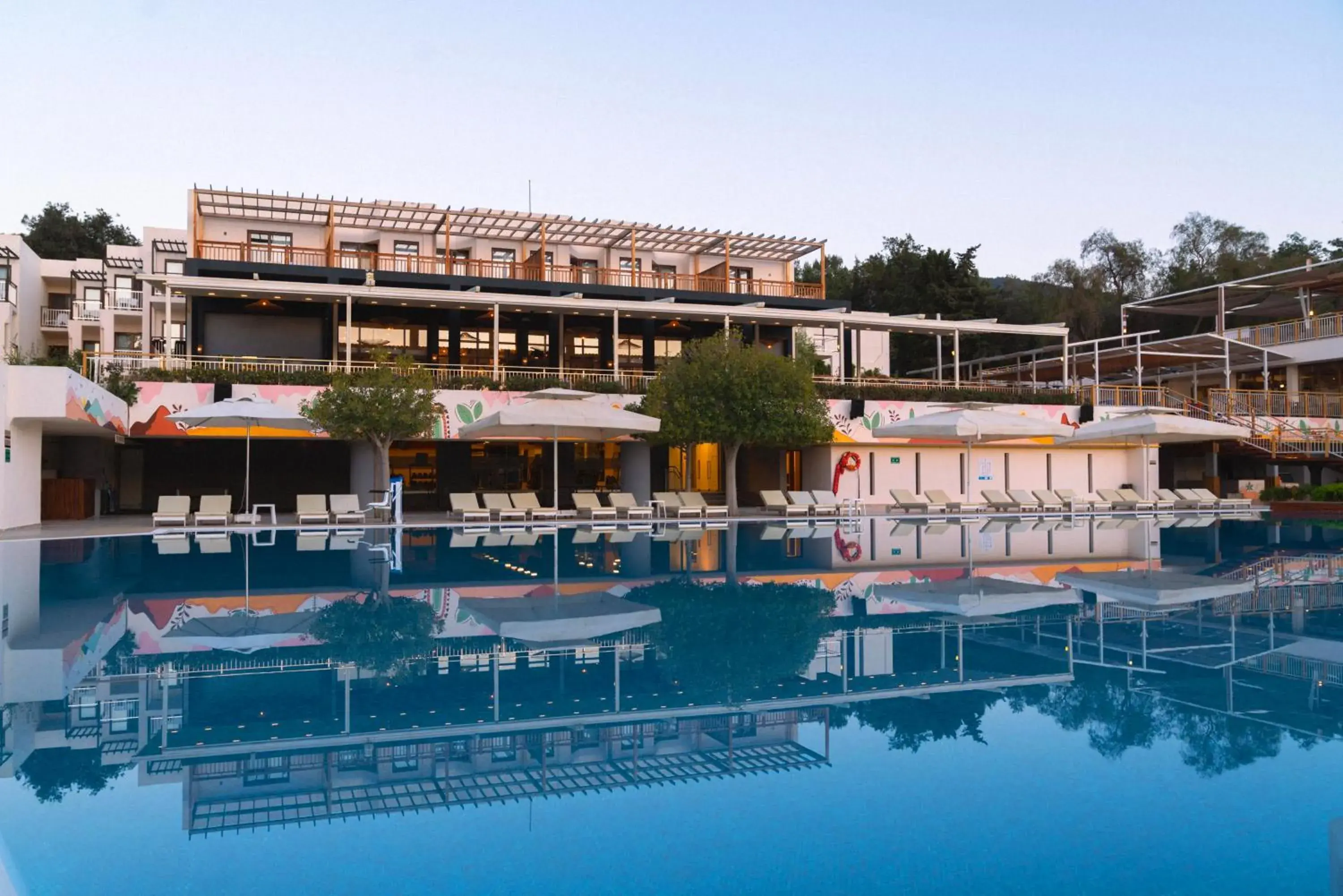 Property building in DoubleTree by Hilton Bodrum Isil Club Ultra All-Inclusive Resort Property building in DoubleTree by Hilton Bodrum Isil Club Ultra All-Inclusive Resort