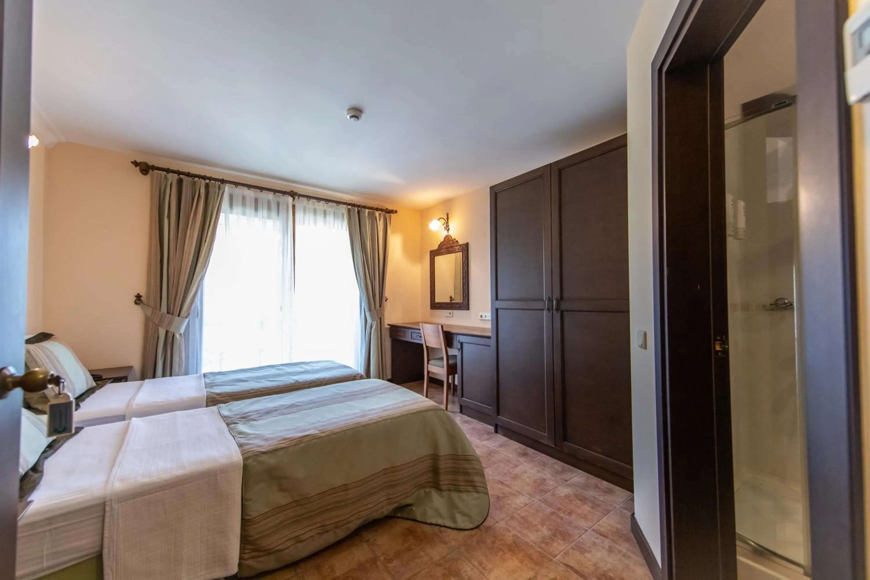 Bedroom, Bed in Ipek Garden Palace Residence